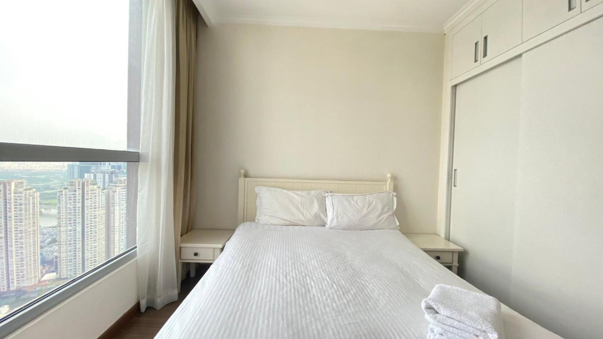 Vinhomes Central Park - Luxury 1,2,3,4 bedroom apartments - Khu đô thị ven sông đẹp nhất TP HCM