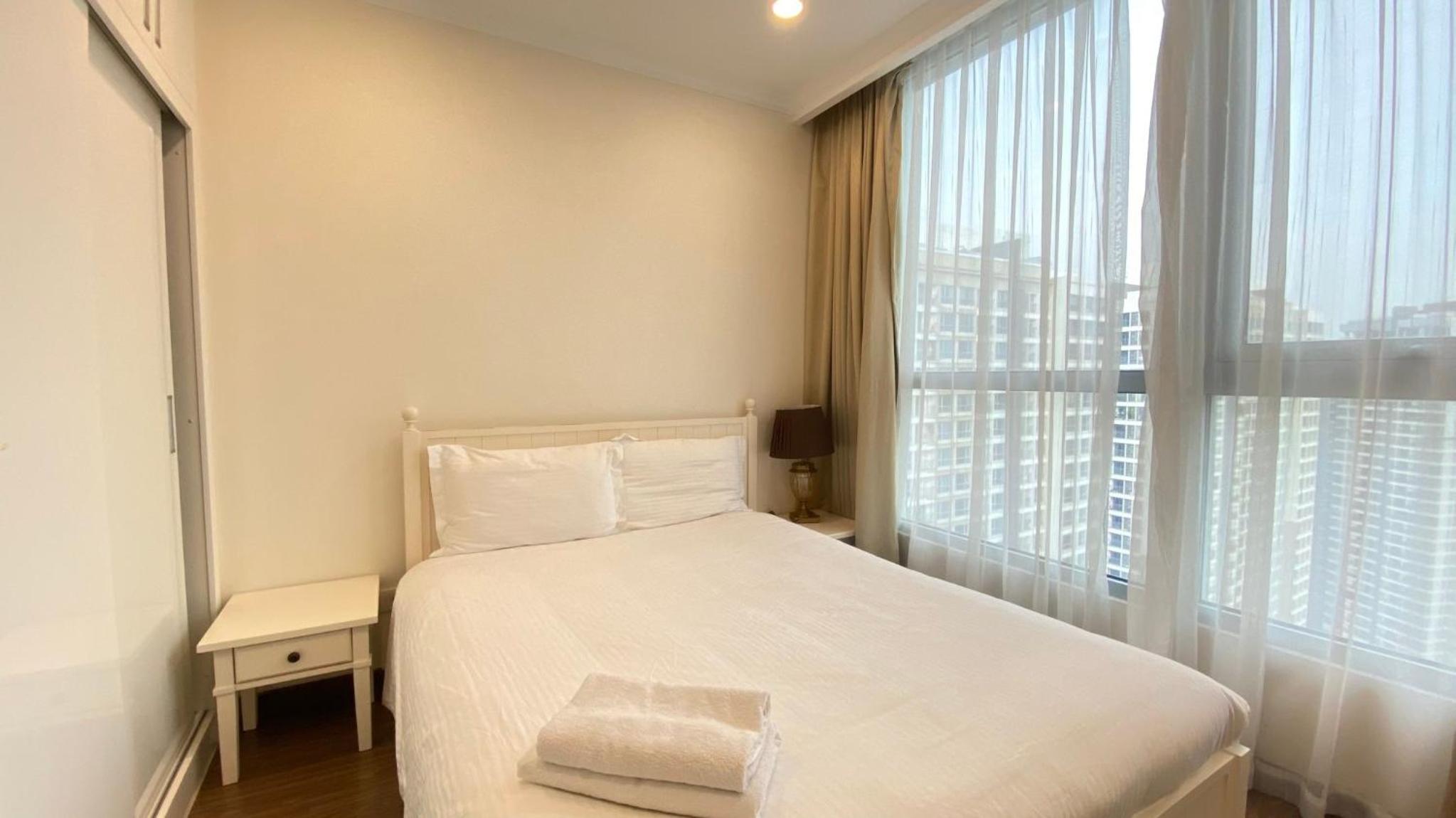 Vinhomes Central Park - Luxury 1,2,3,4 bedroom apartments - Khu đô thị ven sông đẹp nhất TP HCM