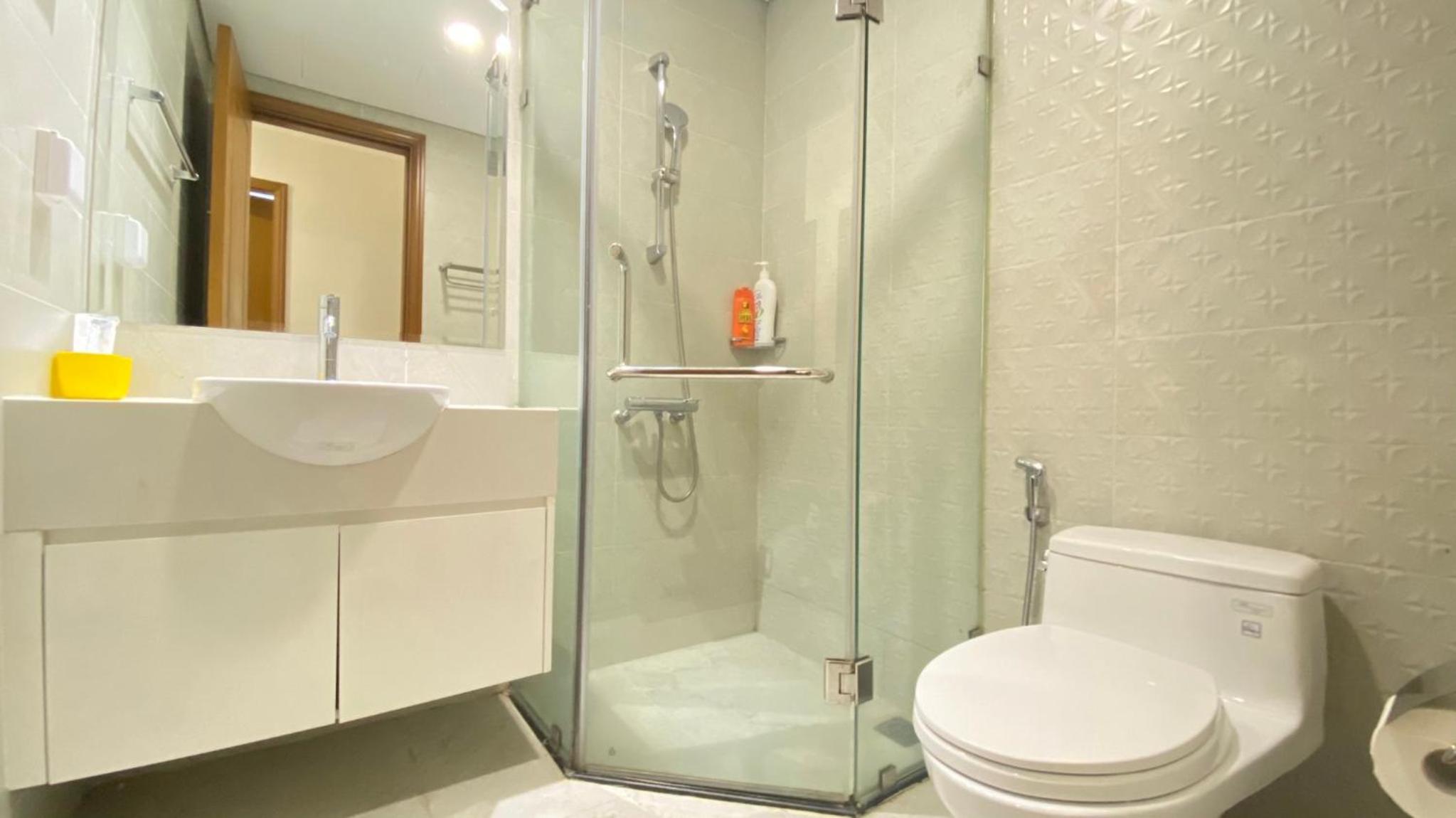 Vinhomes Central Park - Luxury 1,2,3,4 bedroom apartments - Khu đô thị ven sông đẹp nhất TP HCM