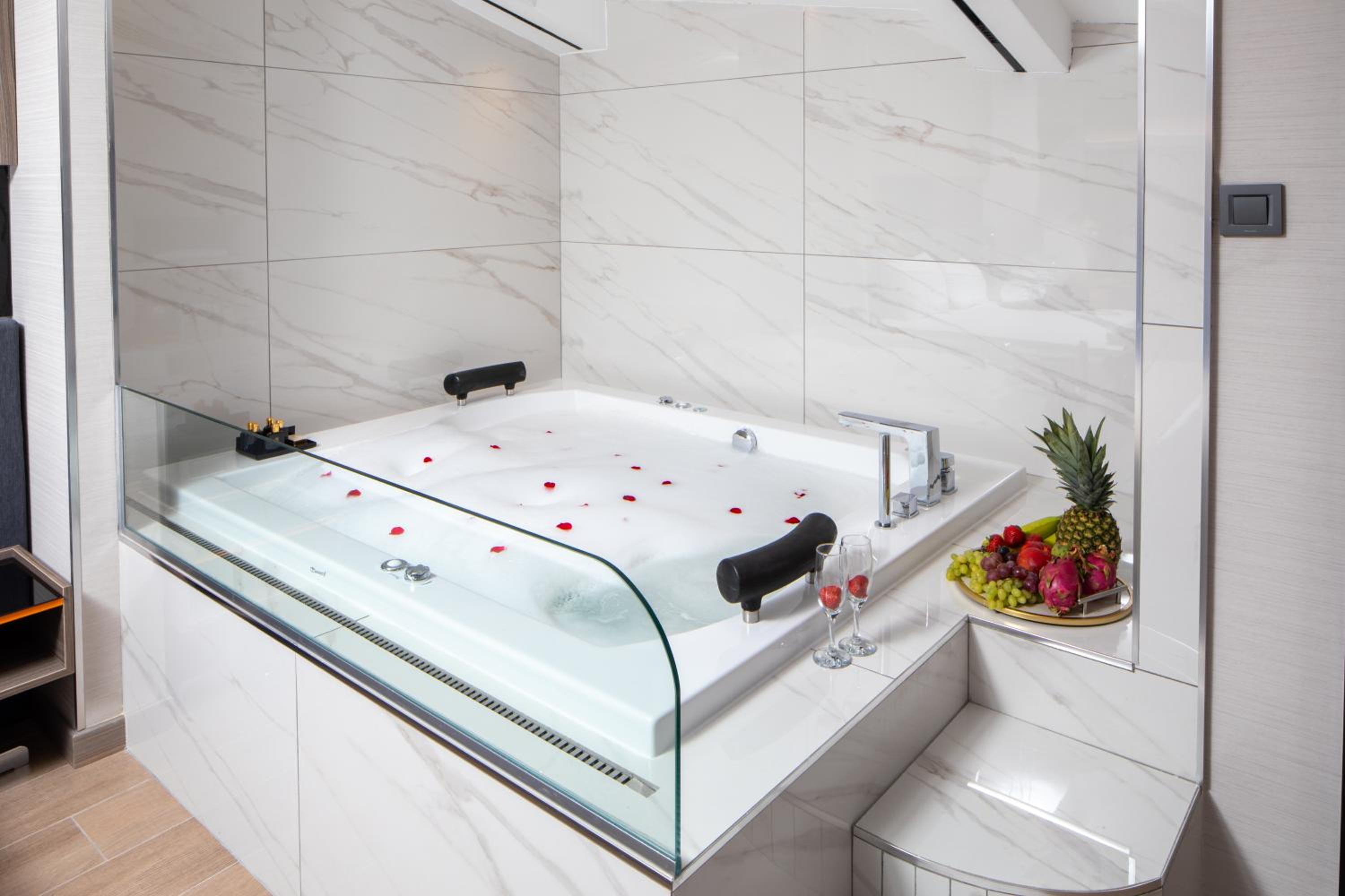 Nish Palace Beşiktaş - Image 30