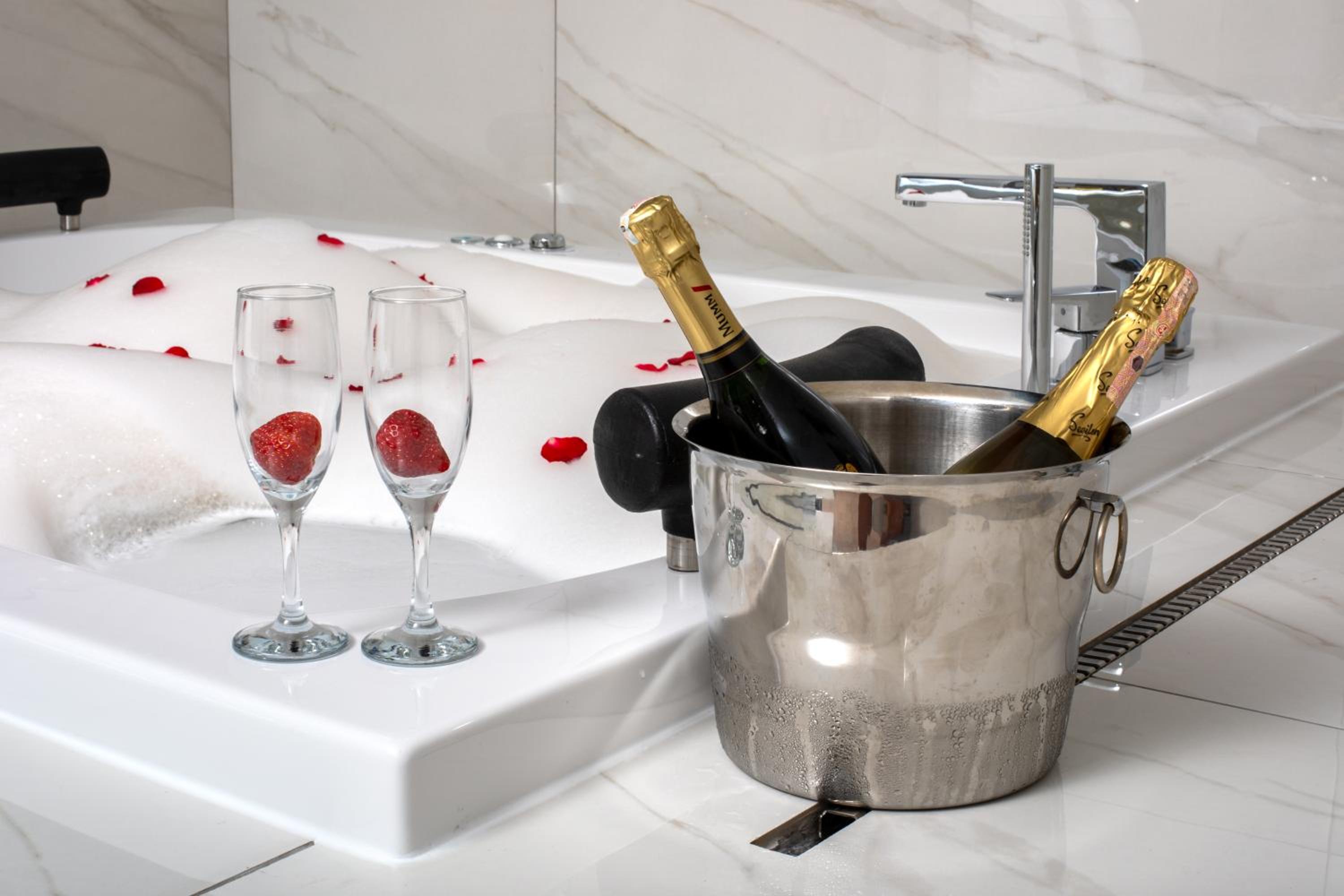 Nish Palace Beşiktaş - Image 27