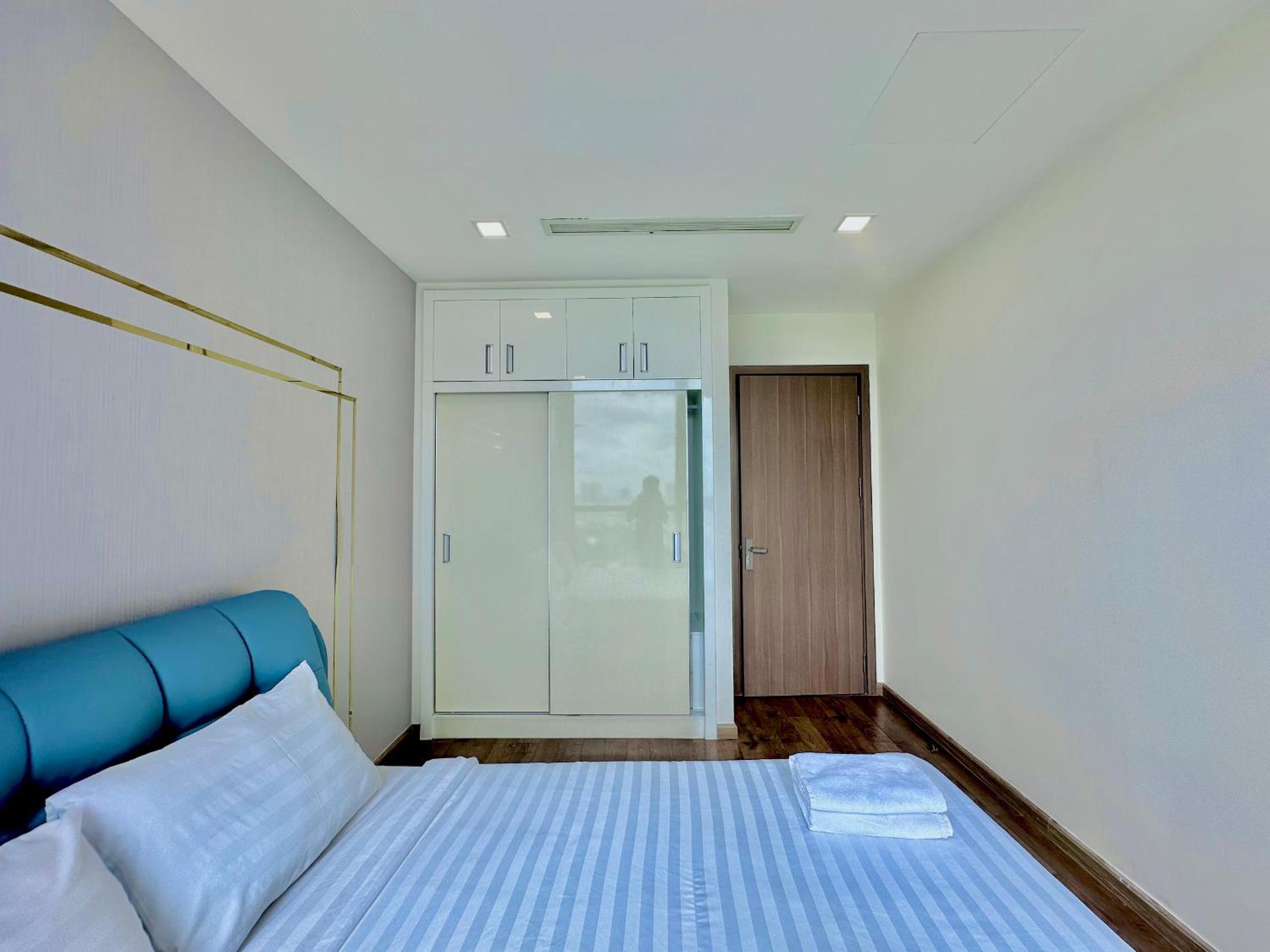 Vinhomes Central Park - Luxury 1,2,3,4 bedroom apartments - Khu đô thị ven sông đẹp nhất TP HCM