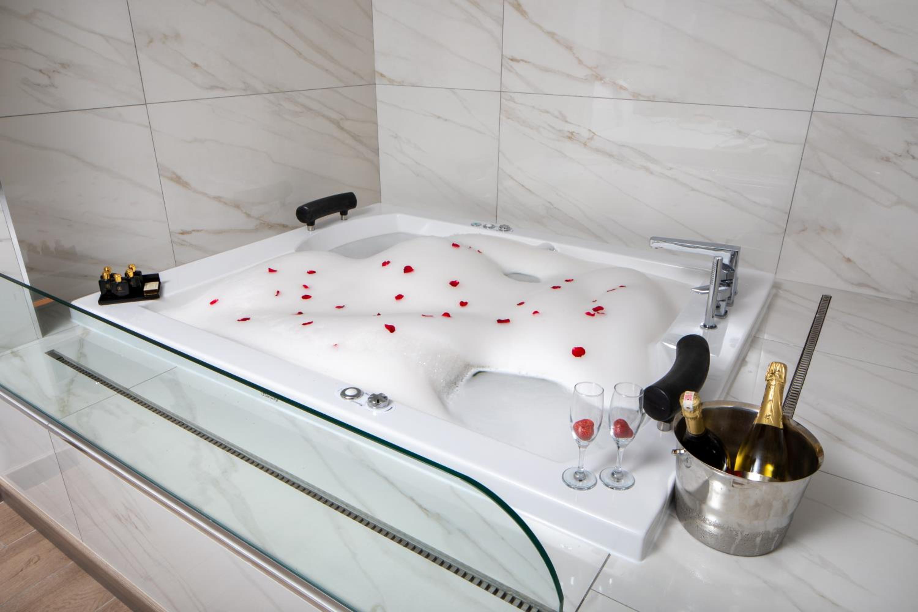 Nish Palace Beşiktaş - Image 26