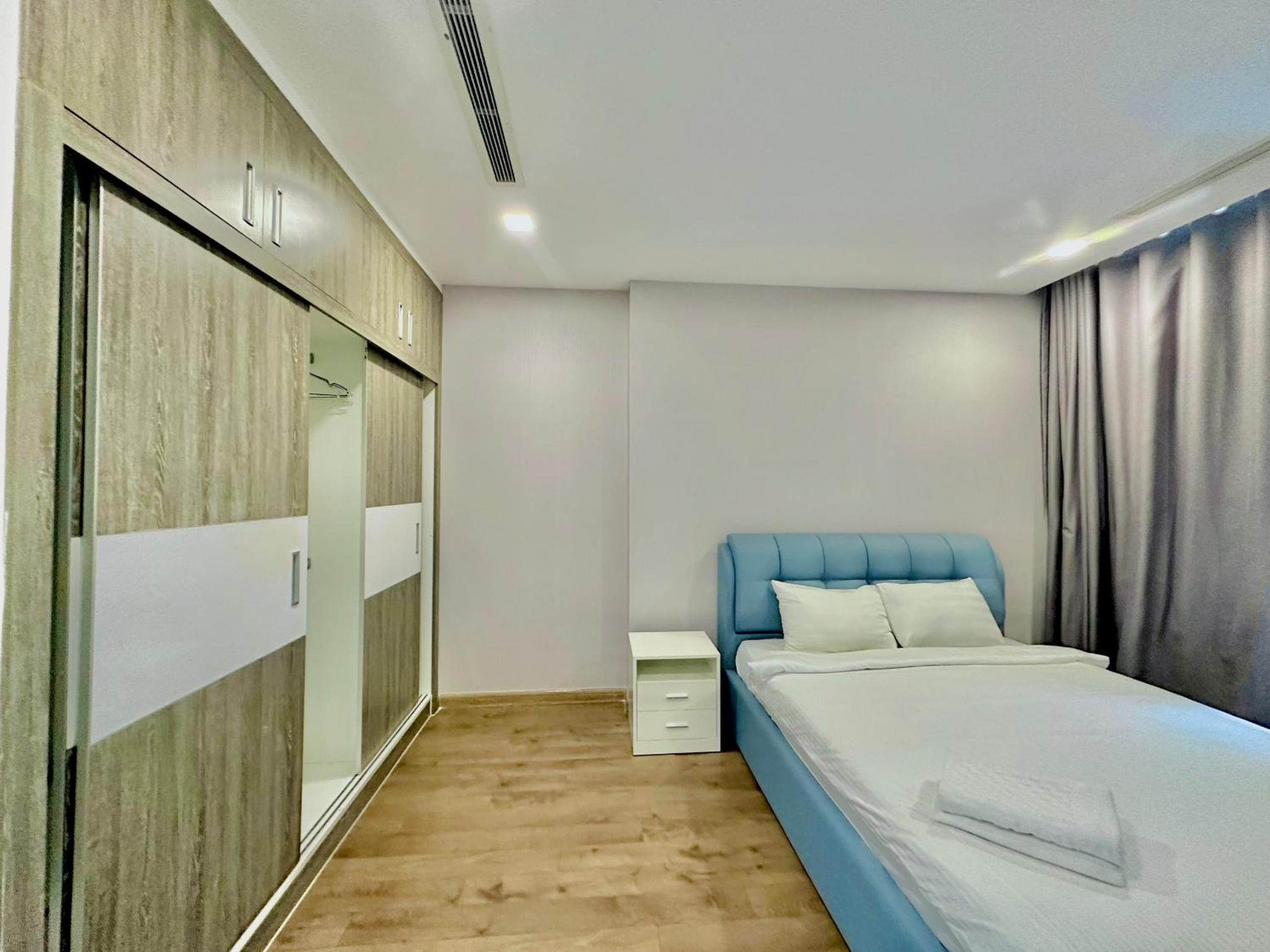 Vinhomes Central Park - Luxury 1,2,3,4 bedroom apartments - Khu đô thị ven sông đẹp nhất TP HCM