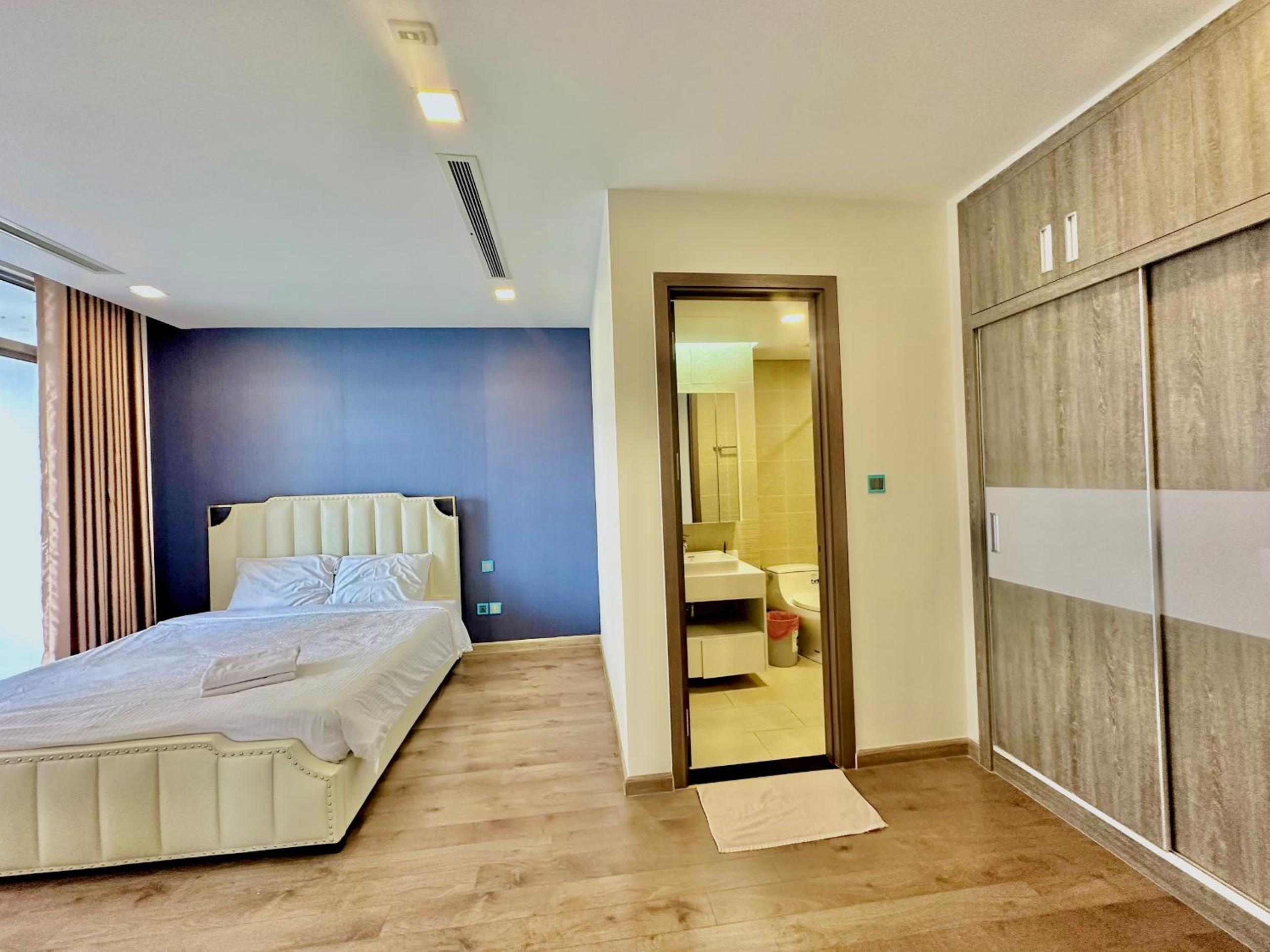 Vinhomes Central Park - Luxury 1,2,3,4 bedroom apartments - Khu đô thị ven sông đẹp nhất TP HCM