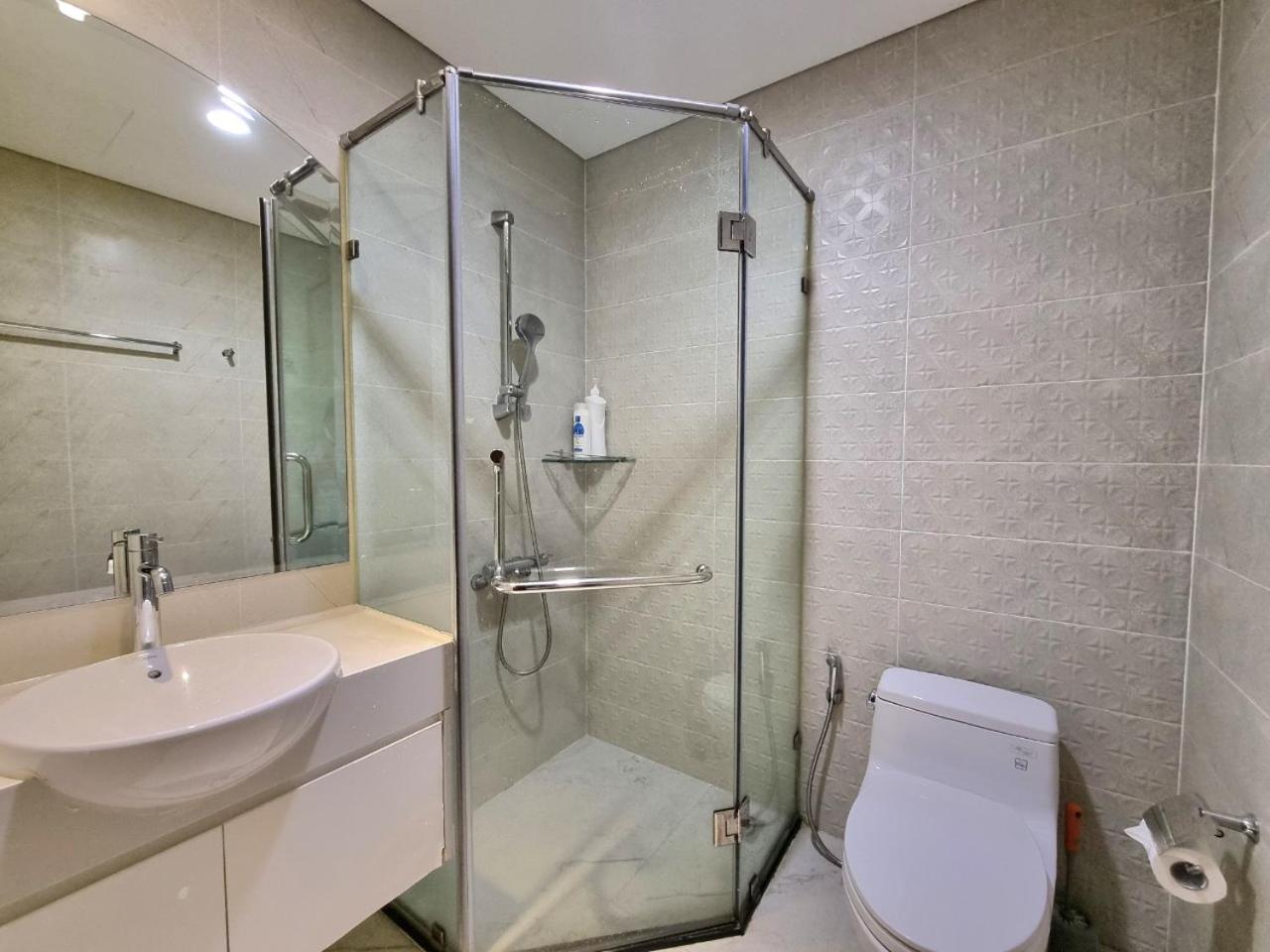 Vinhomes Central Park - Luxury 1,2,3,4 bedroom apartments - Khu đô thị ven sông đẹp nhất TP HCM