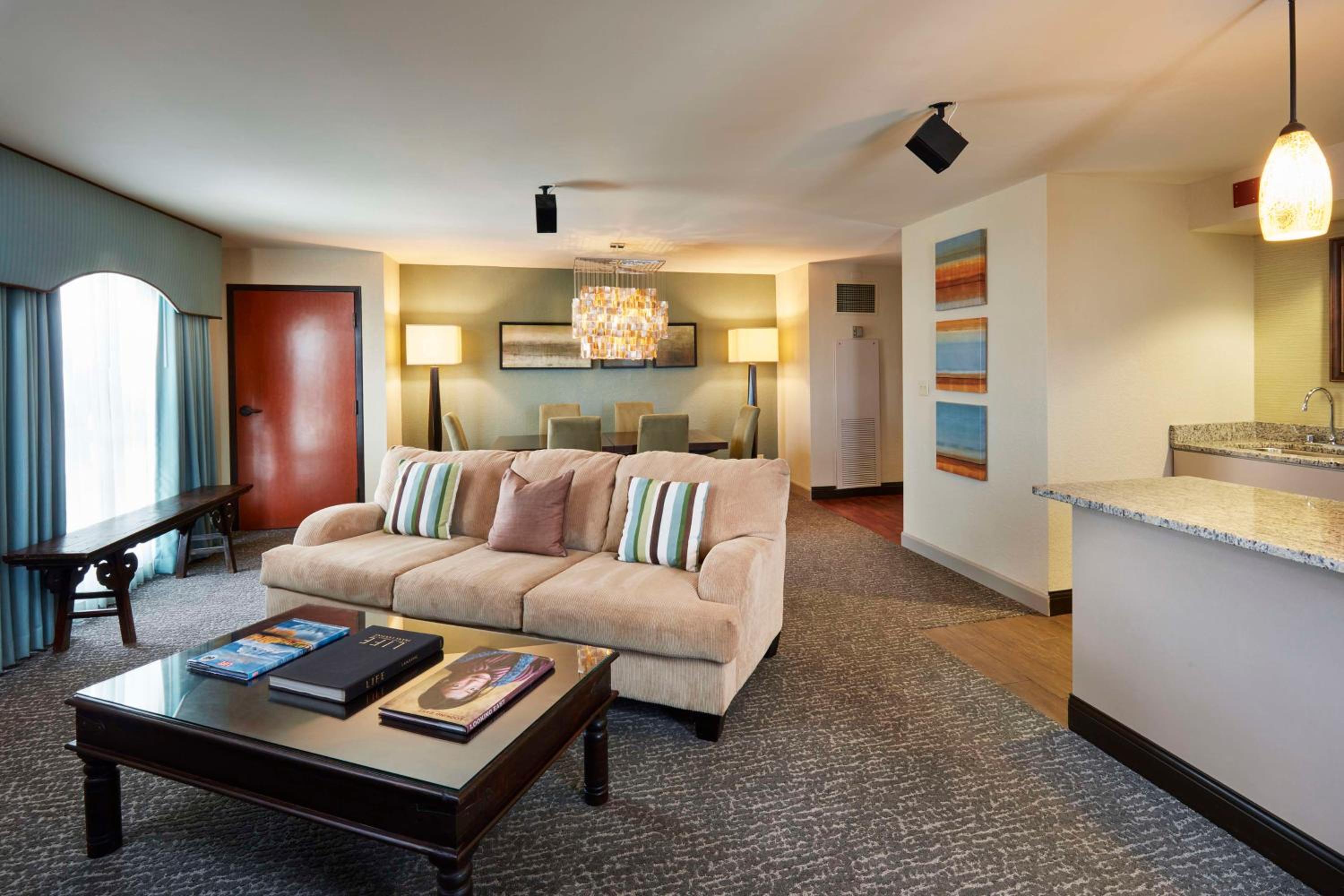 DoubleTree by Hilton Orlando Theme Park Resort