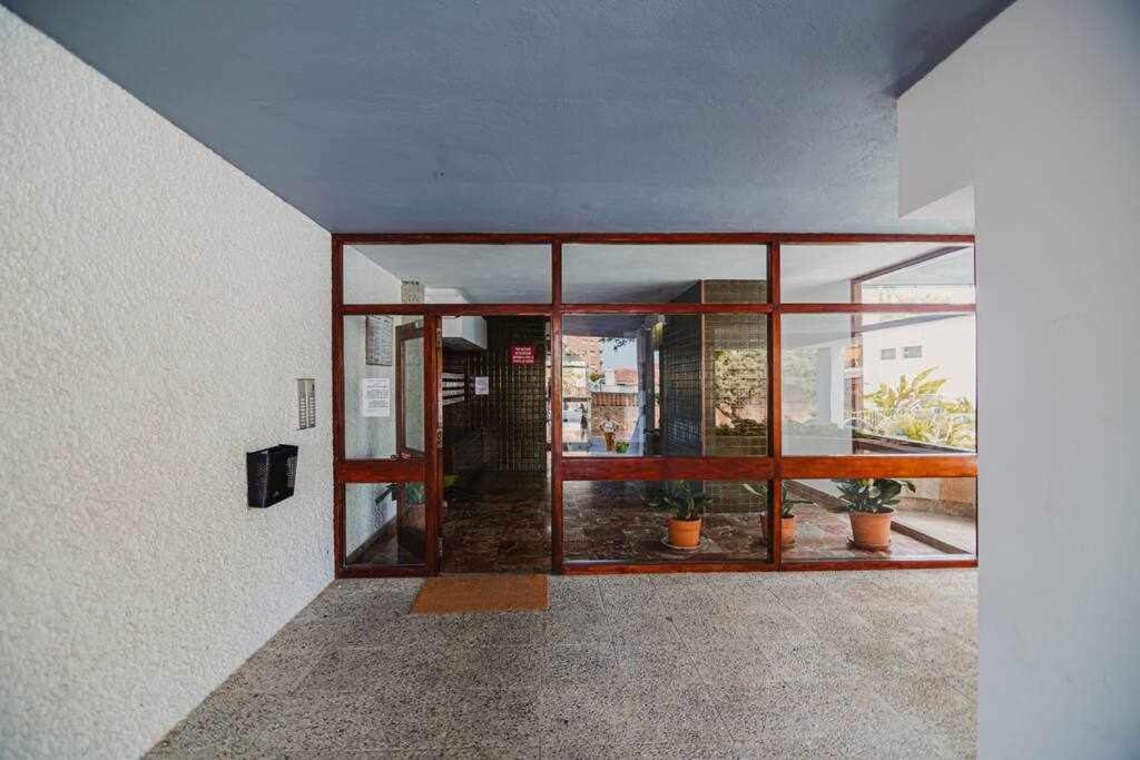 Apartamento reformado para 8 personas en la playa