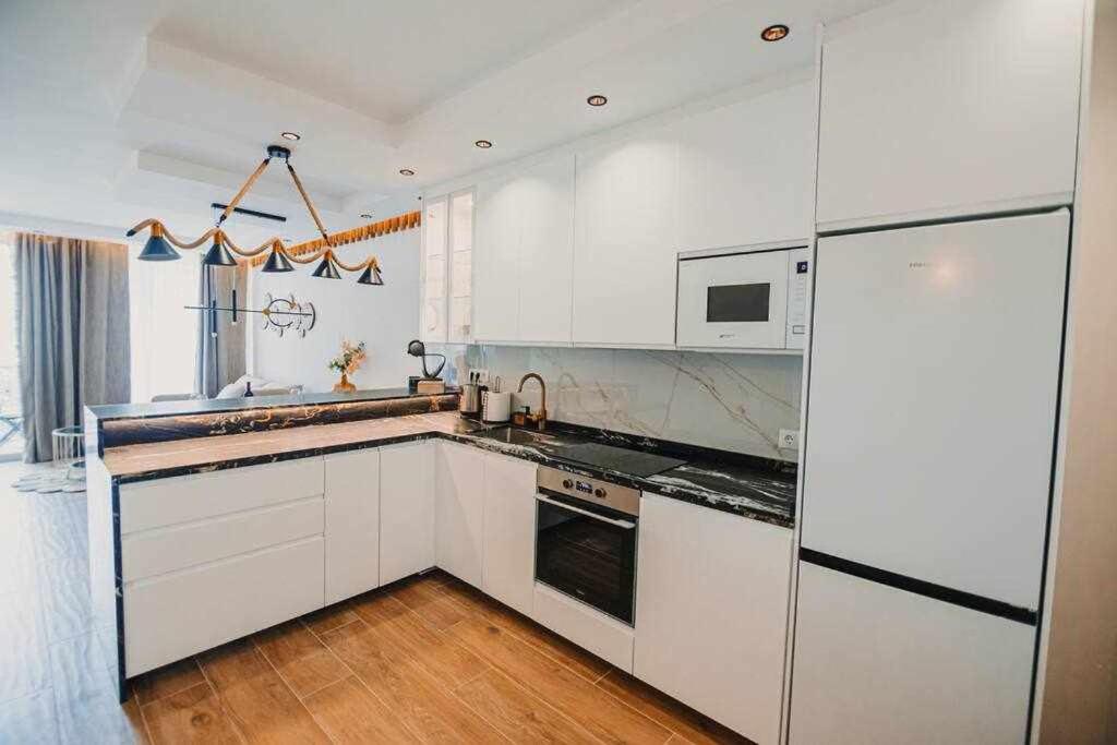 Apartamento reformado para 8 personas en la playa