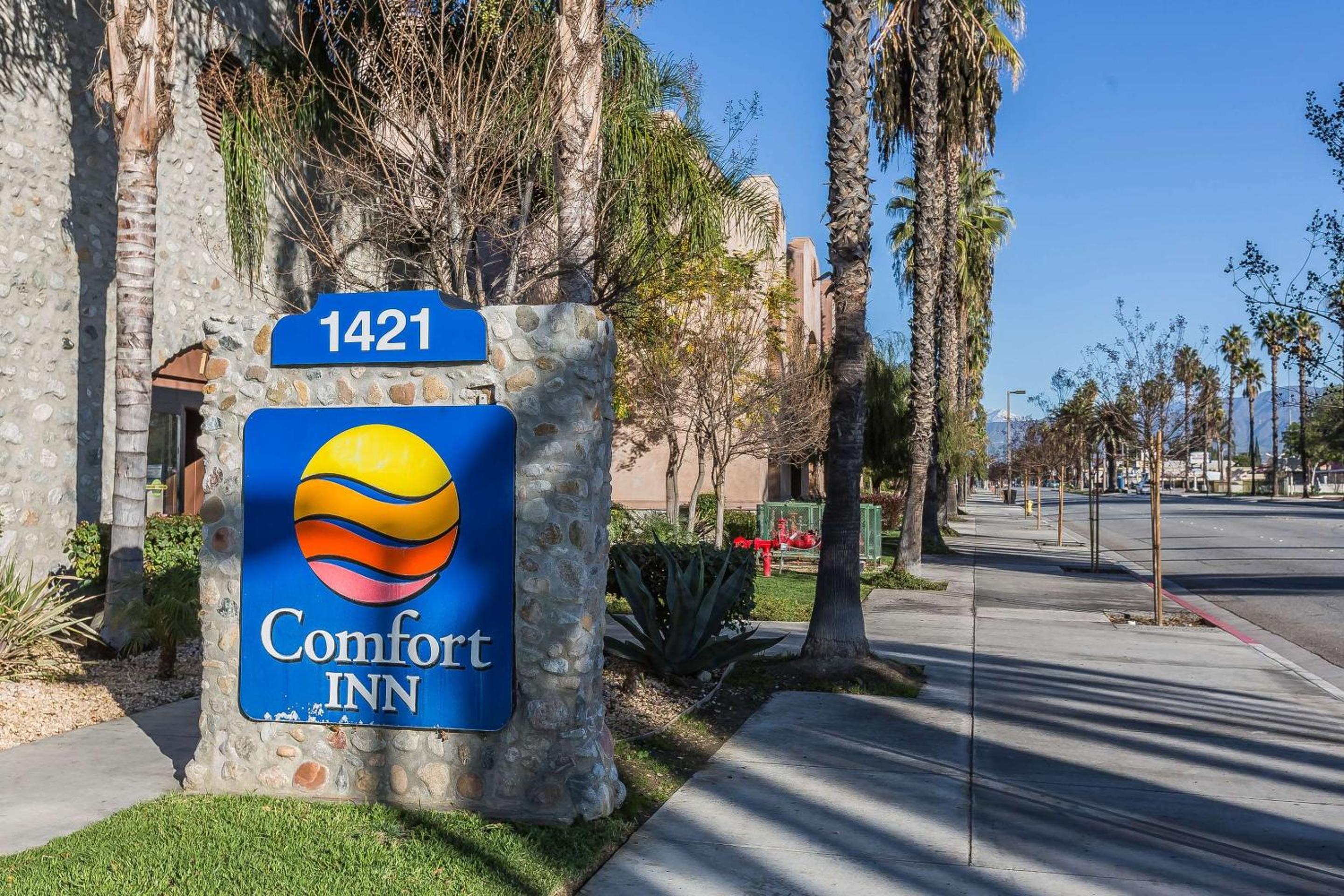 Pomona Vacations - Comfort Inn Pomona near Fairplex - Property Image 15