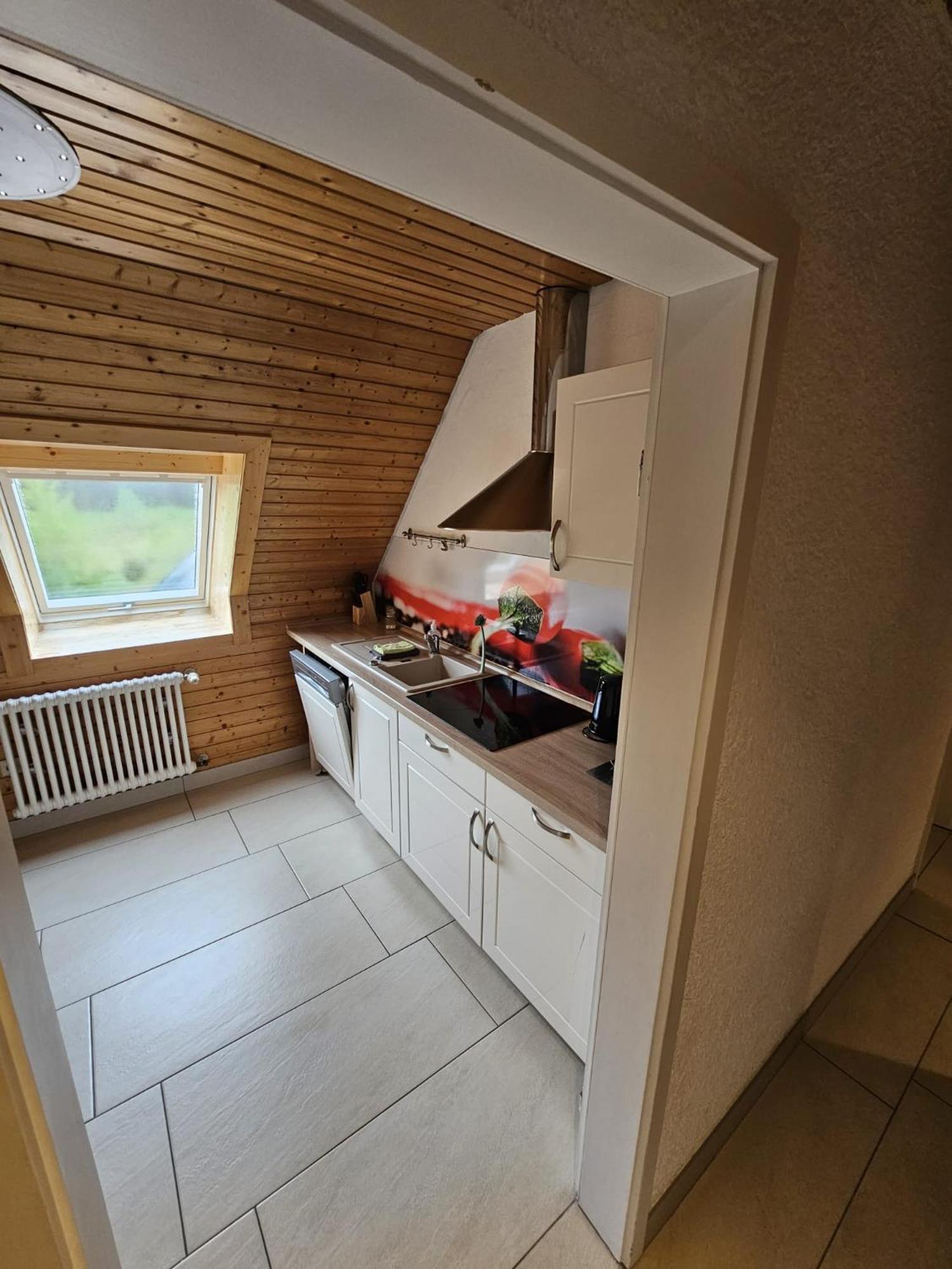 stuub jostal
