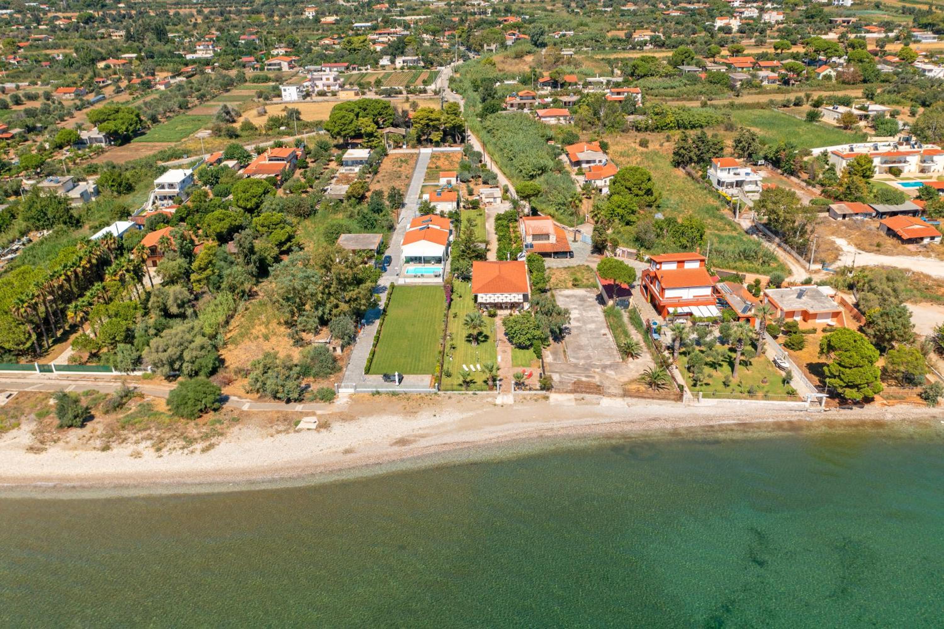 Maria’s Mansion 3 m from the SEA view 2