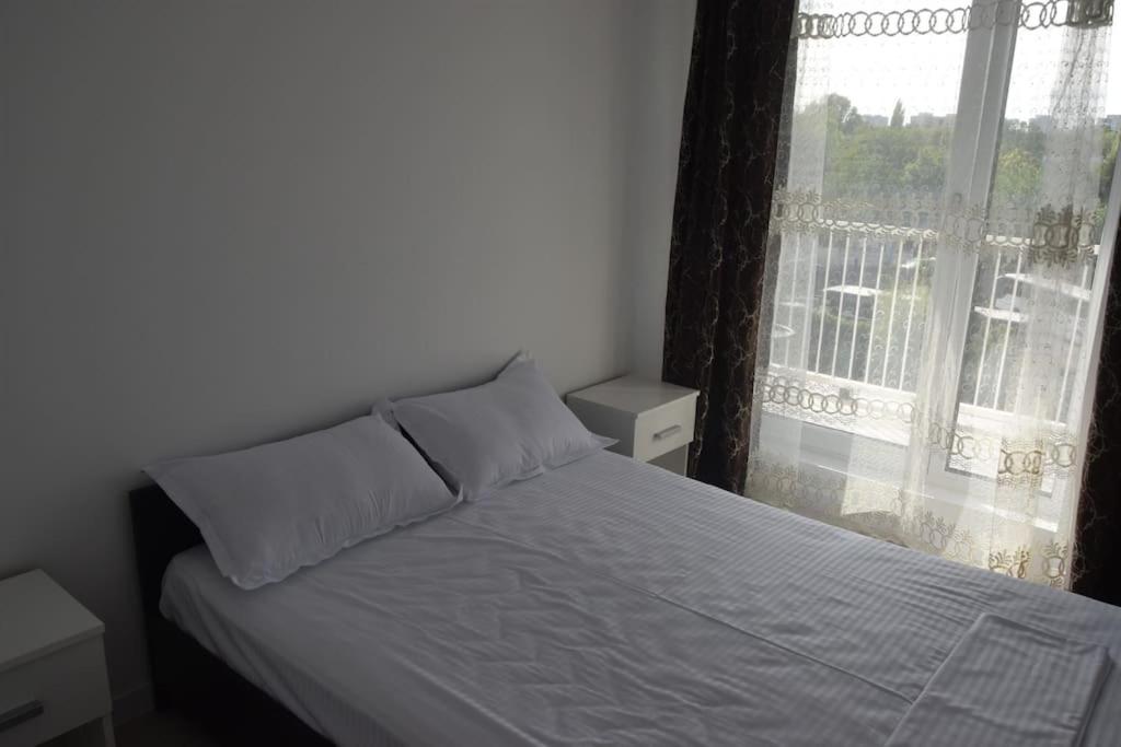 Real Residence -apartament cu 3 camere- Valeni 144 view 5