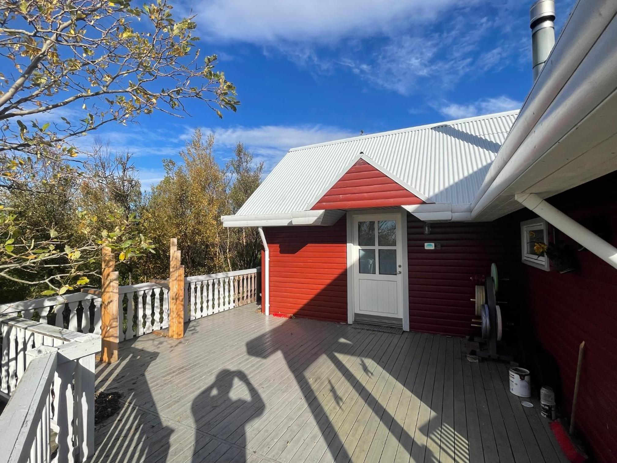 Northen Lights Cabin, Riverside, Mountain view view 5