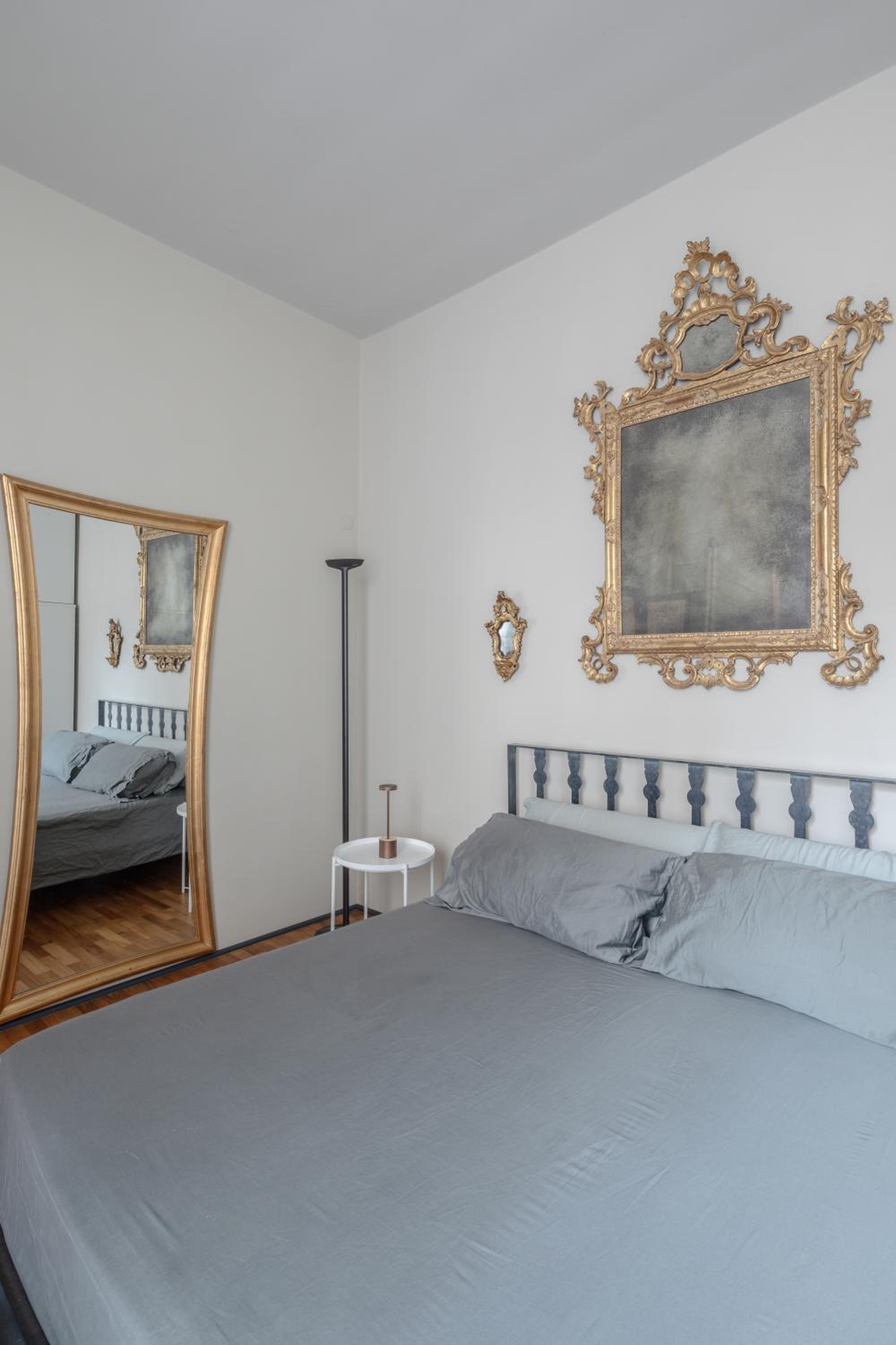 Fontanella Borghese Elegant & Beautiful Apartment