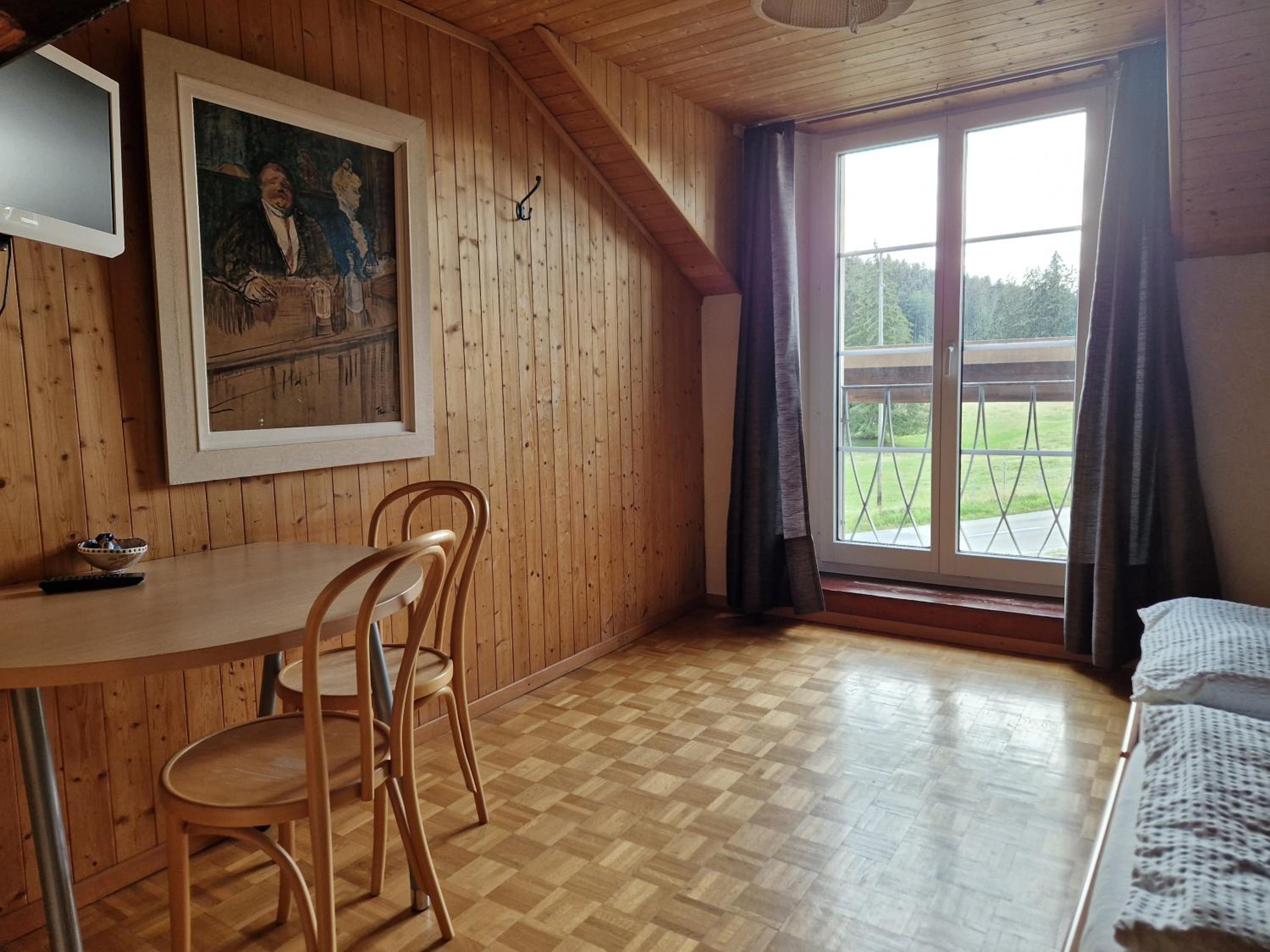Auberge de la Couronne view 3