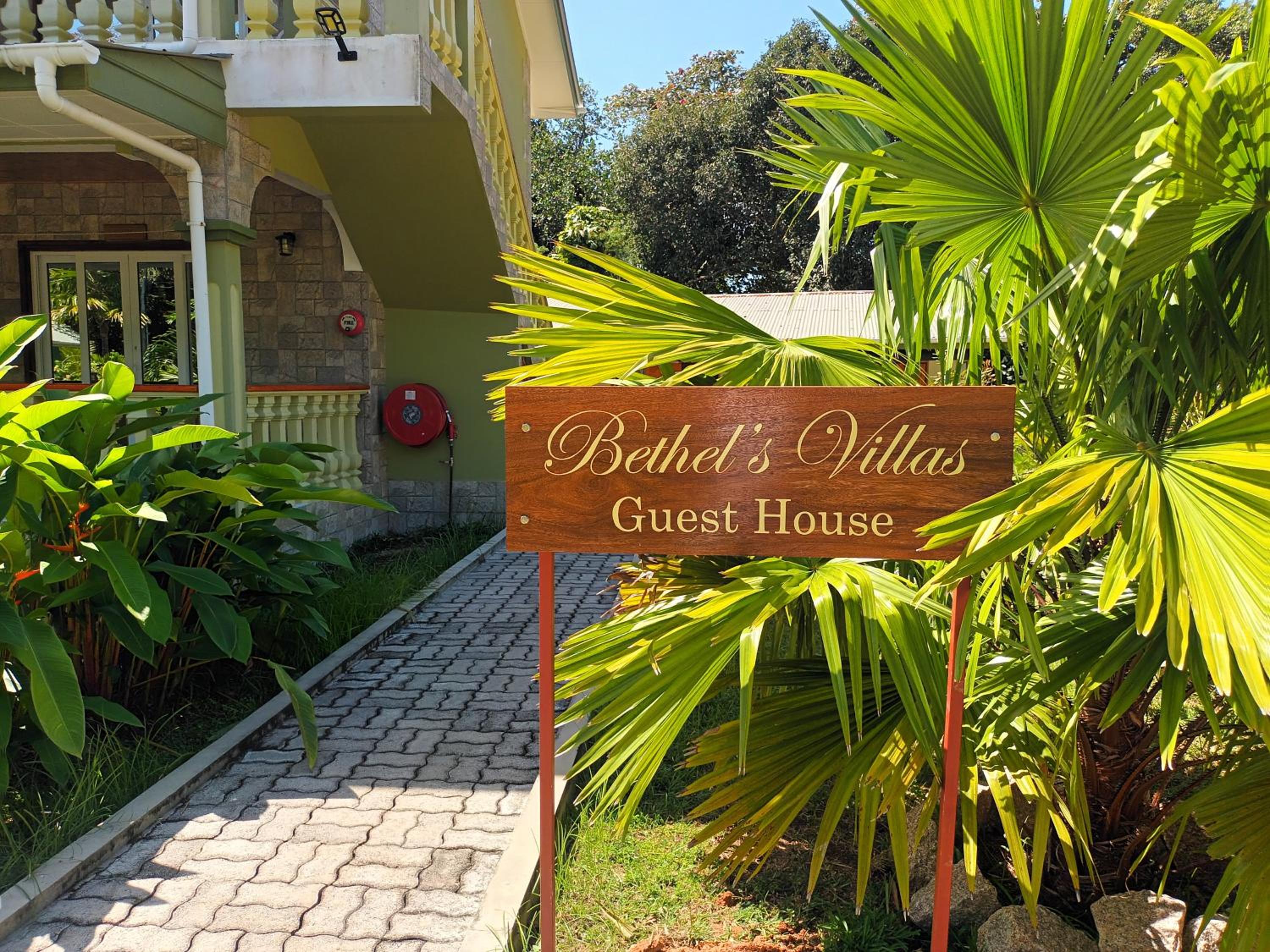 Bethel's Villas photo 5