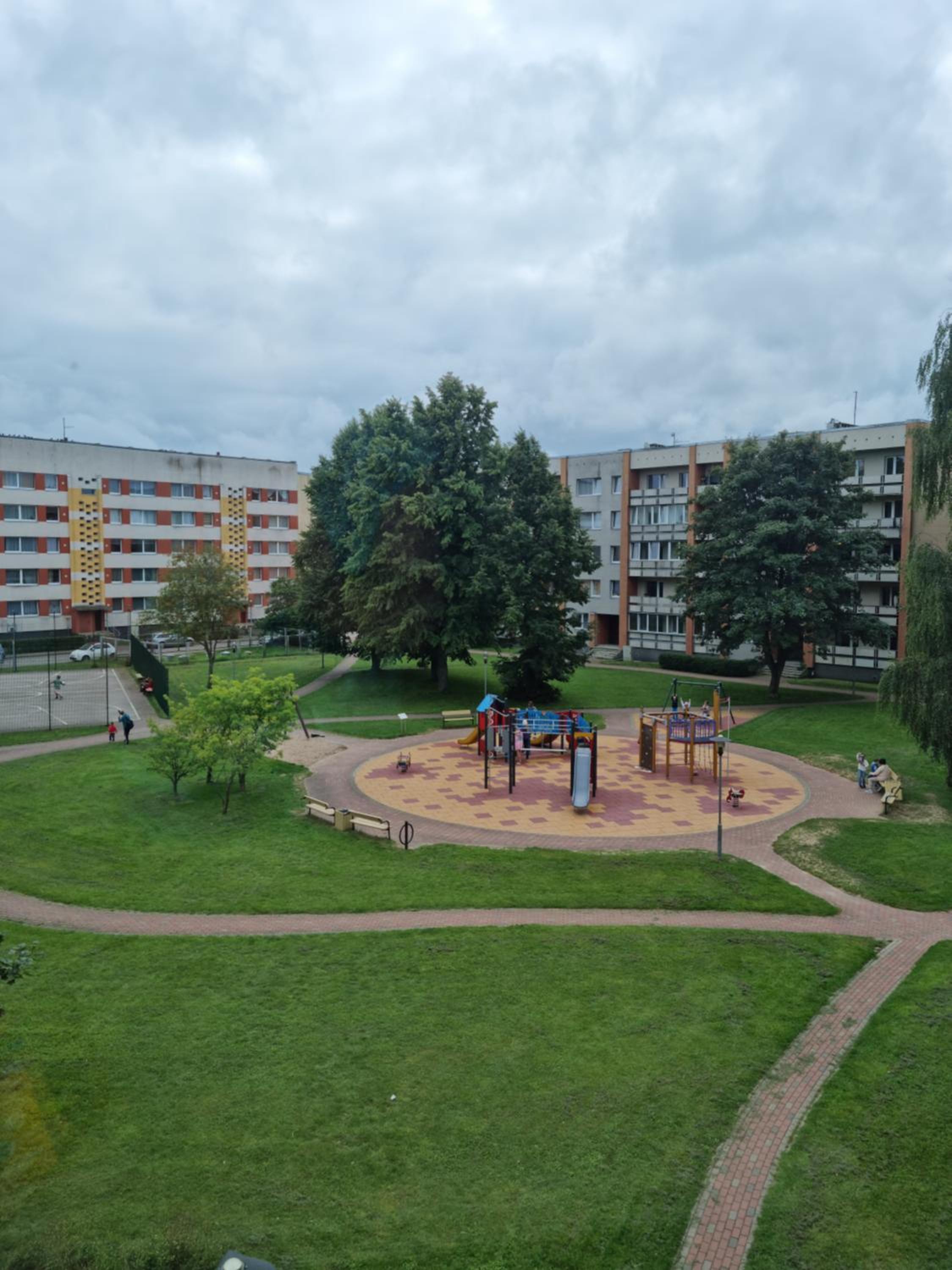 Photo 9