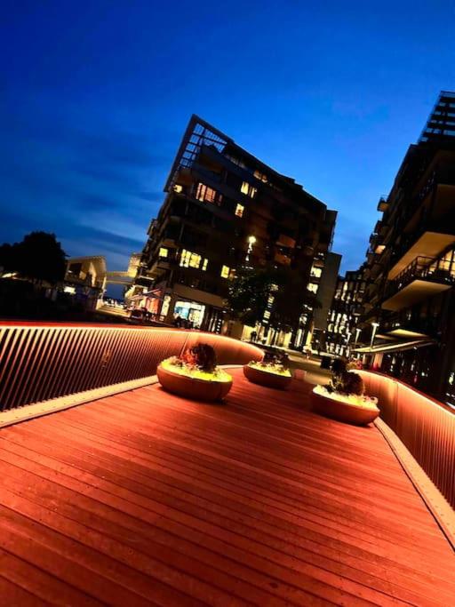 Luxurious apartment at Tjuvholmen right next to thethief spa view 4