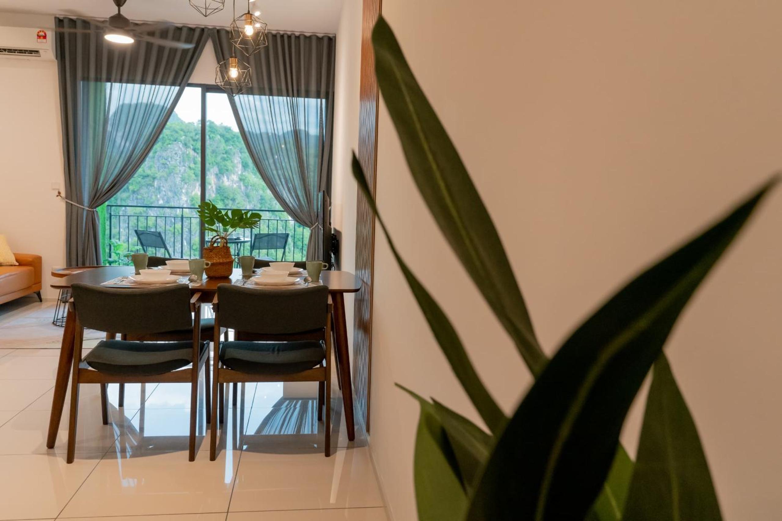 Ipoh Tambun Lost World Sunway Onsen Suite 2R 8Pax Mira Theme Park View photo 3