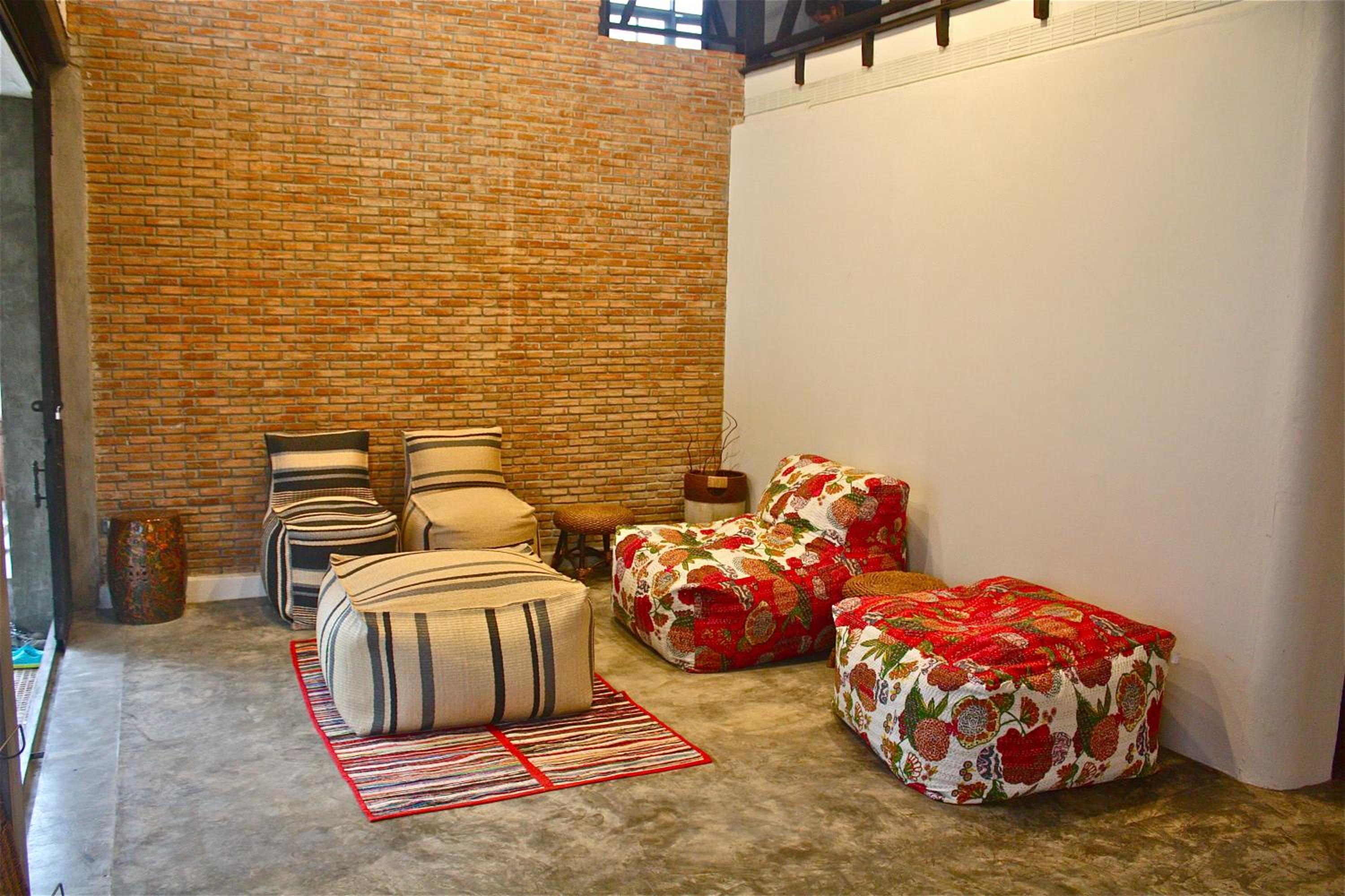 Niwas Ayutthaya