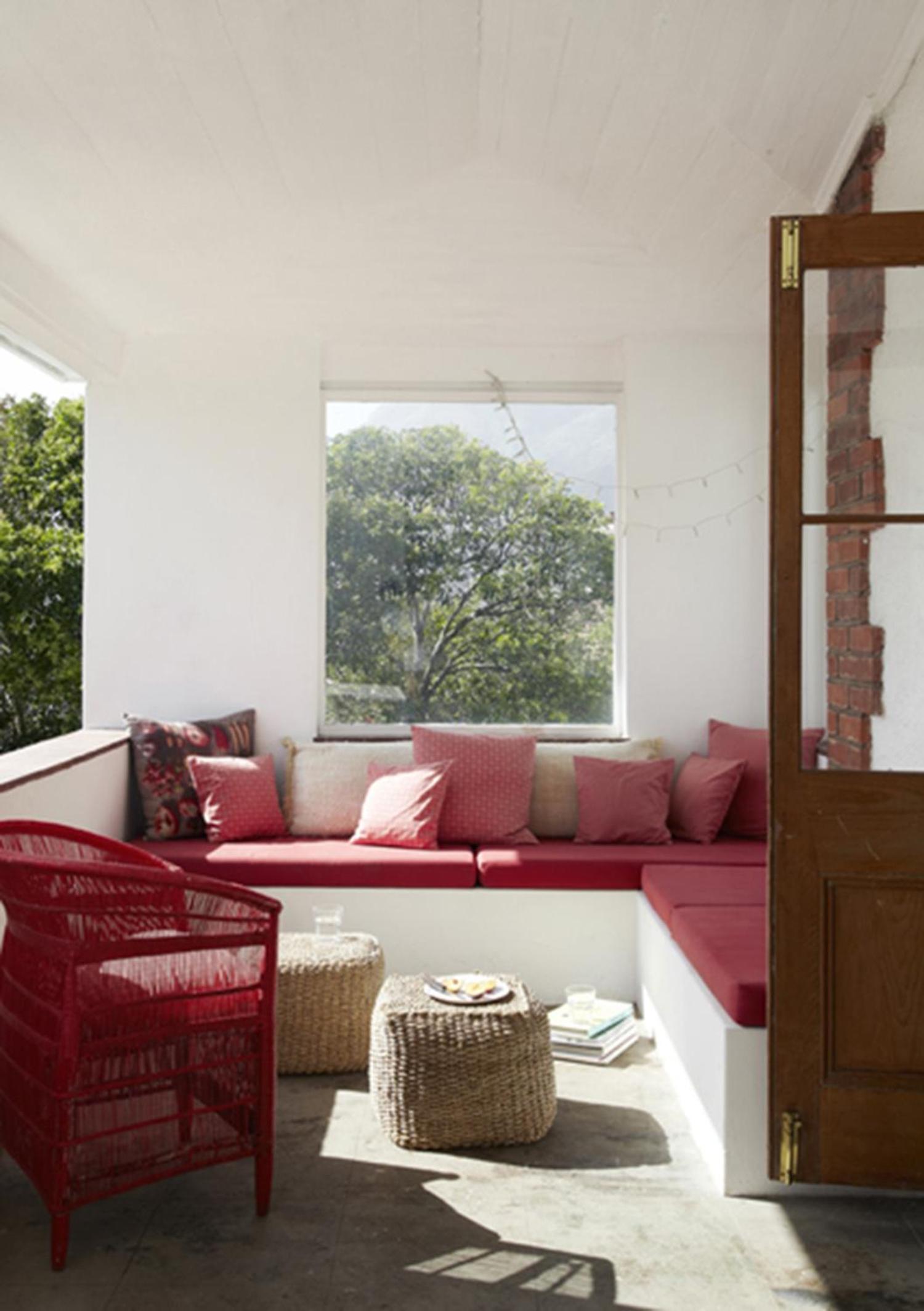 InAweStays Holiday Homes