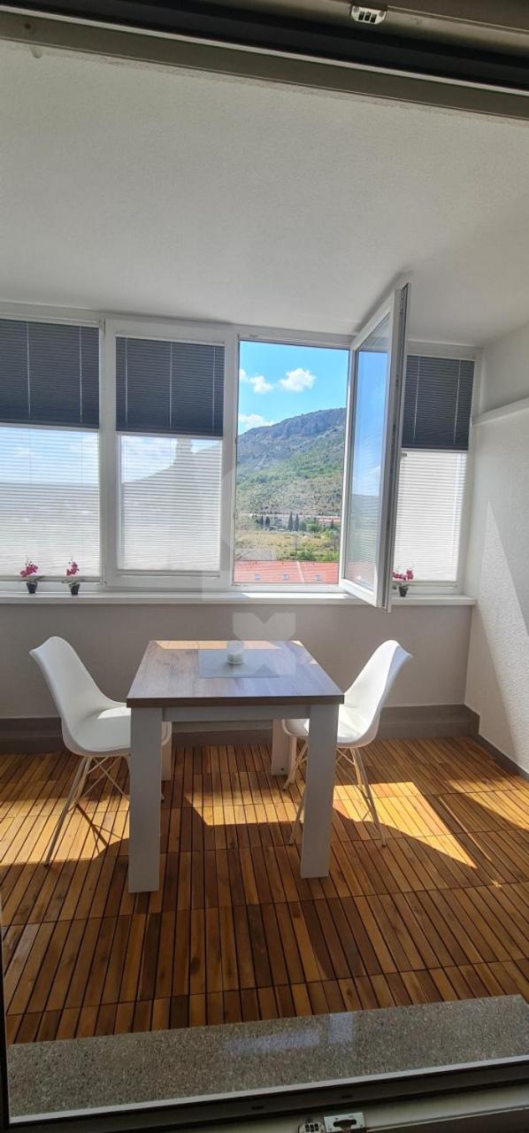 Luxury apartment Sunny place