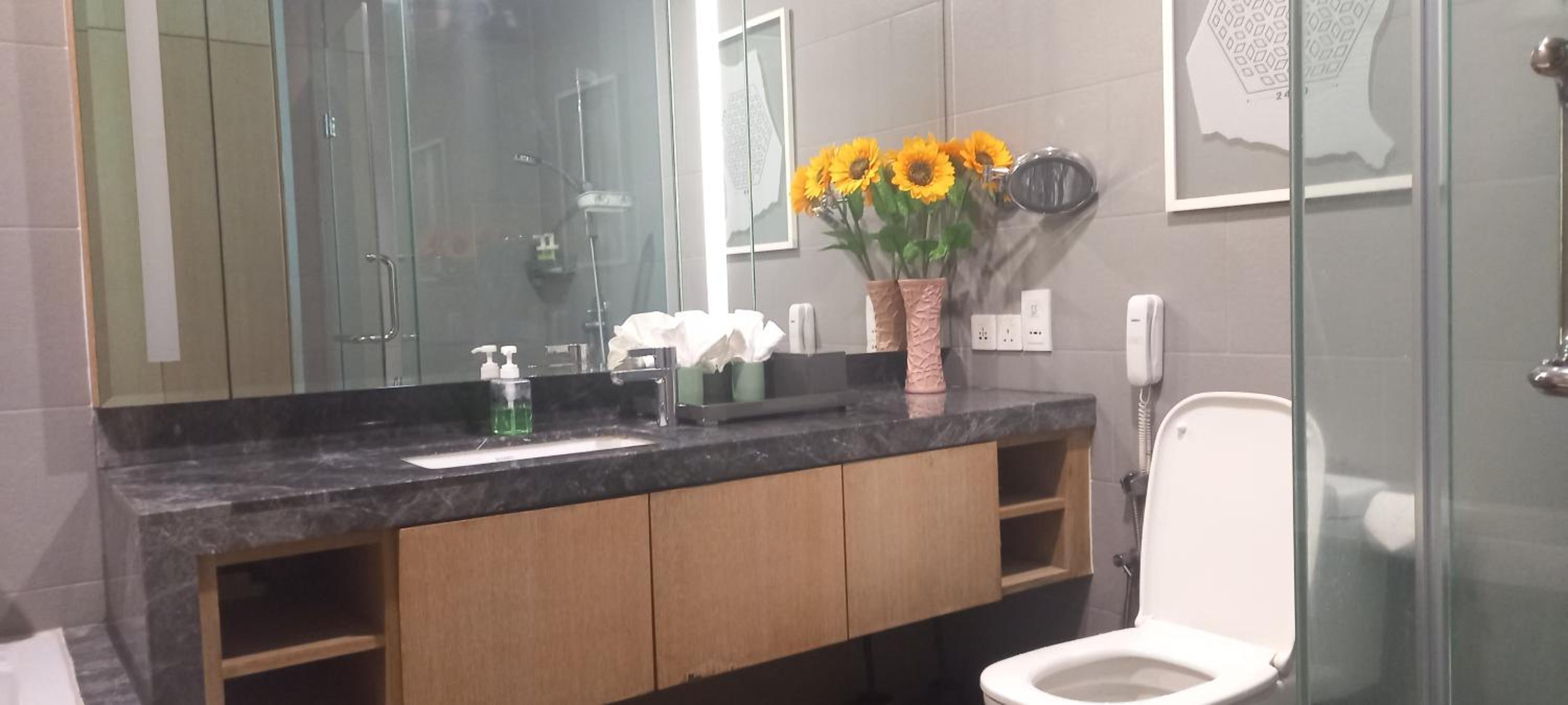 Cozy Apartment with Jacuzzi and Sauna at 188 Suites Klcc
