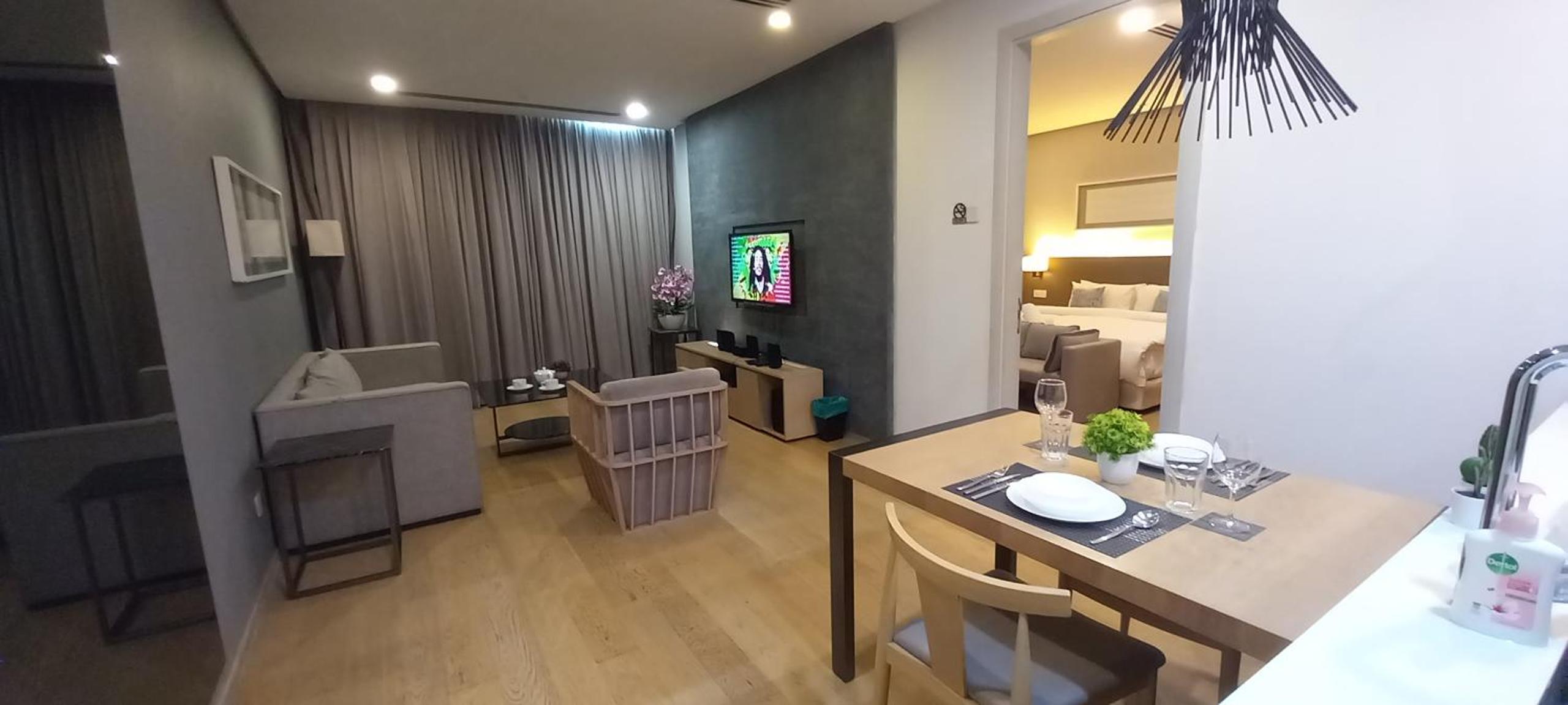 Cozy Apartment with Jacuzzi and Sauna at 188 Suites Klcc
