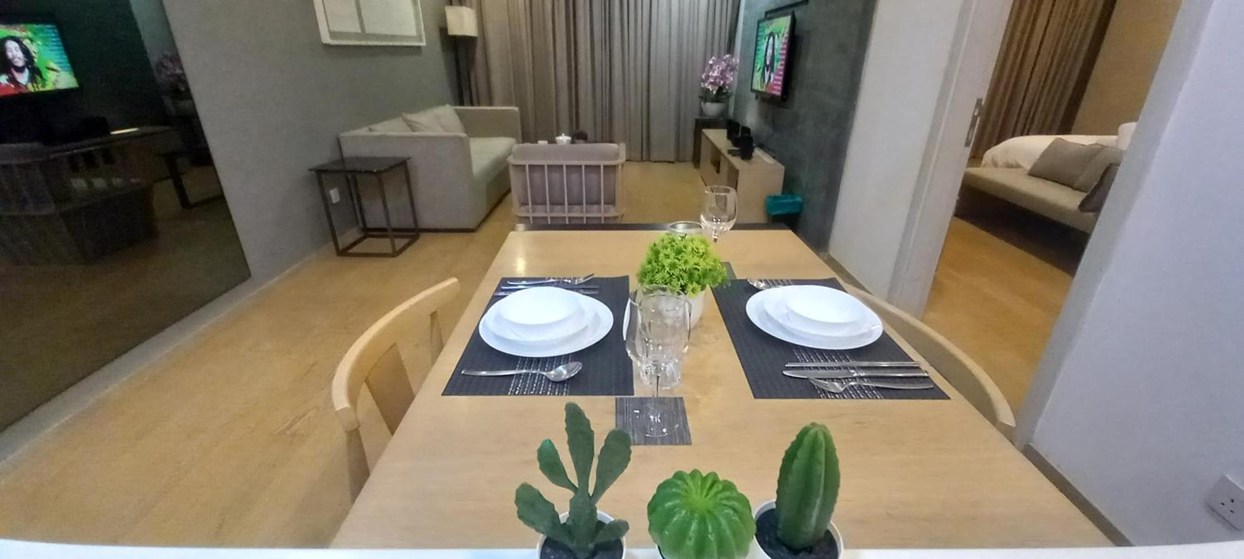 Cozy Apartment with Jacuzzi and Sauna at 188 Suites Klcc