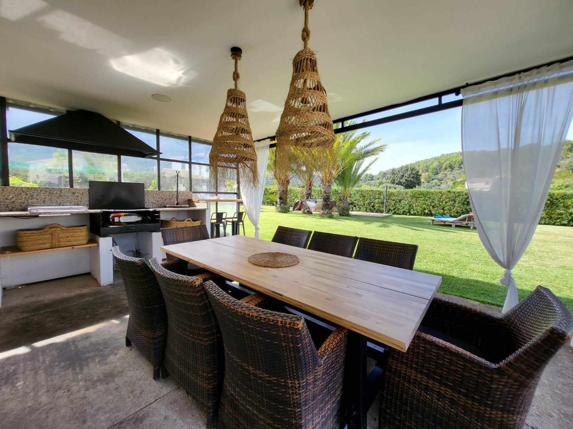 Villa Enri . Boutique Villa & Optional Guesthouse view 4