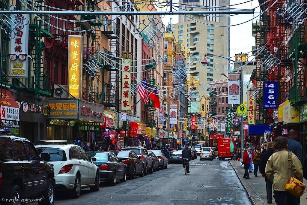 Comfortable 2BR & 2 Bath Apt in Downtown NYC