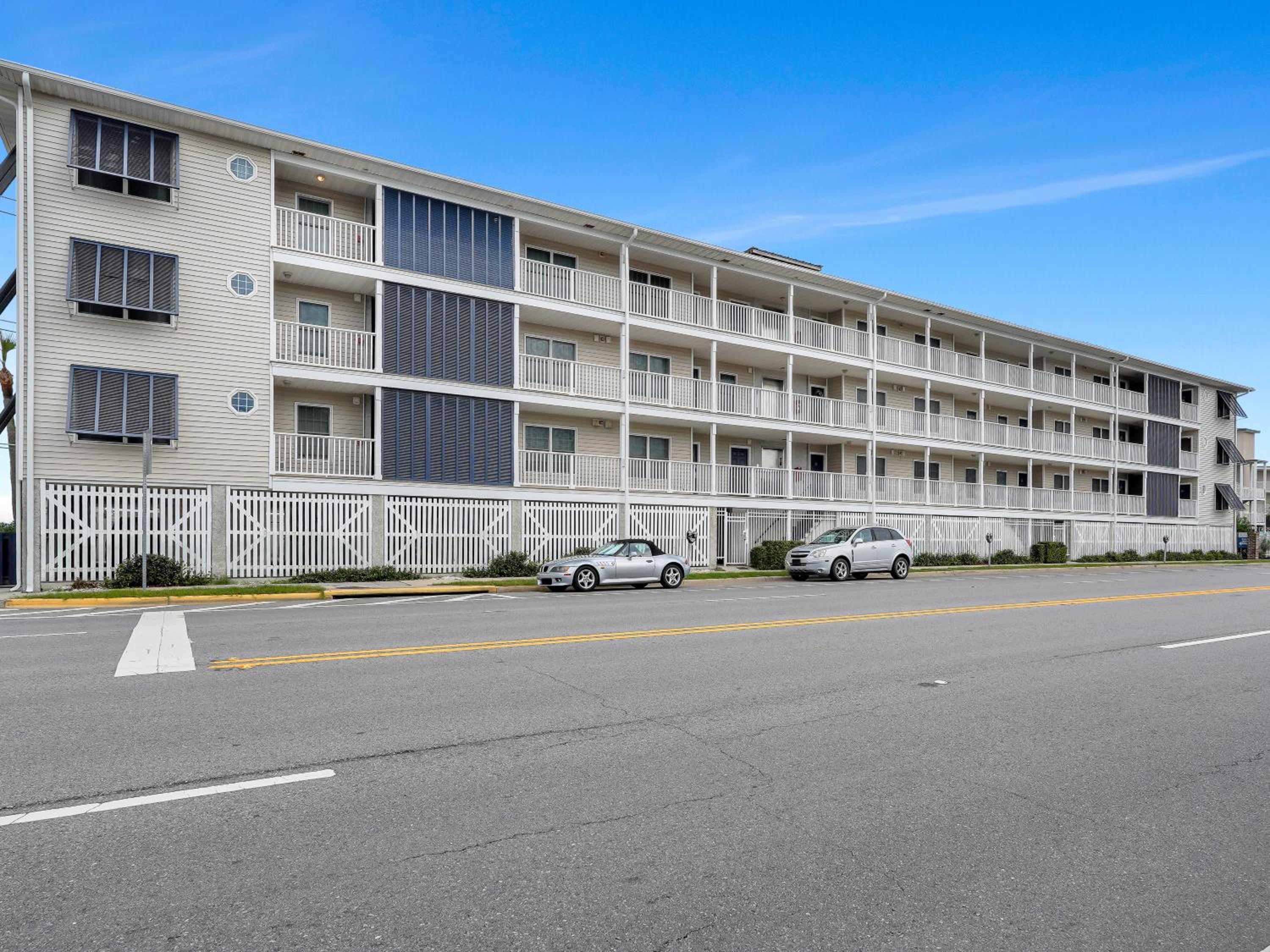 Summerwinds 515 view 4