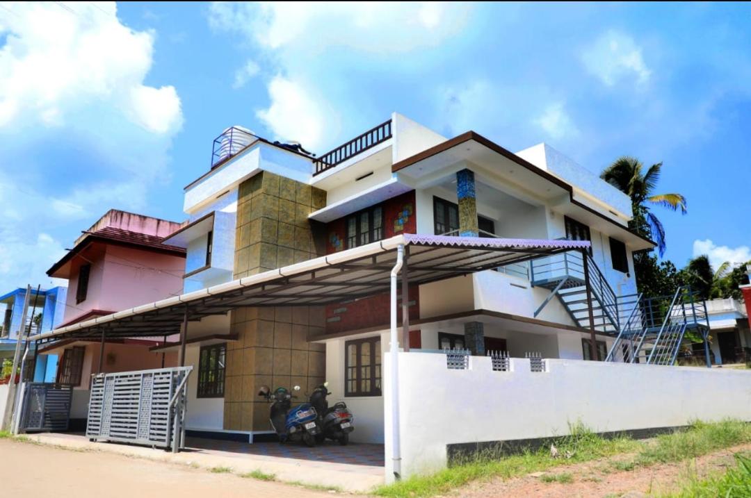 DREAMS VILLA Near Rajagiri Hospital view 2