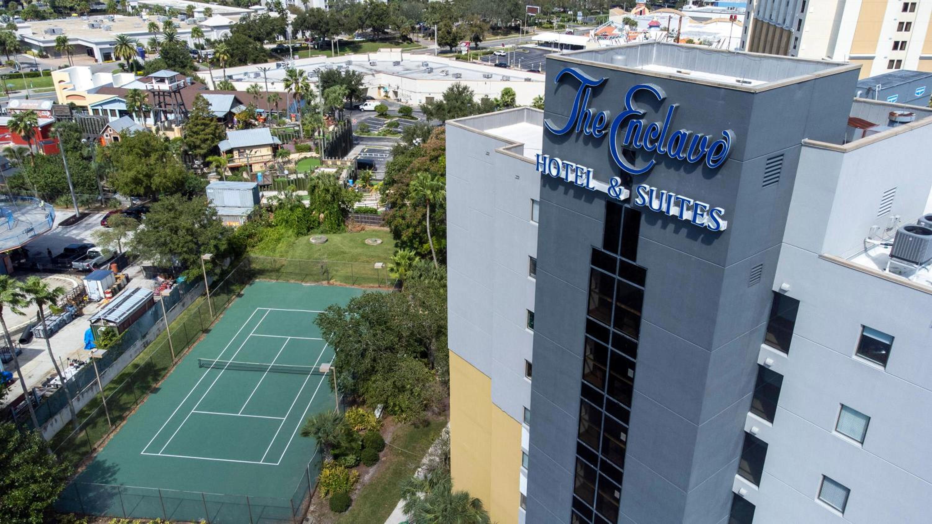 Apartment with Volcano Bay view