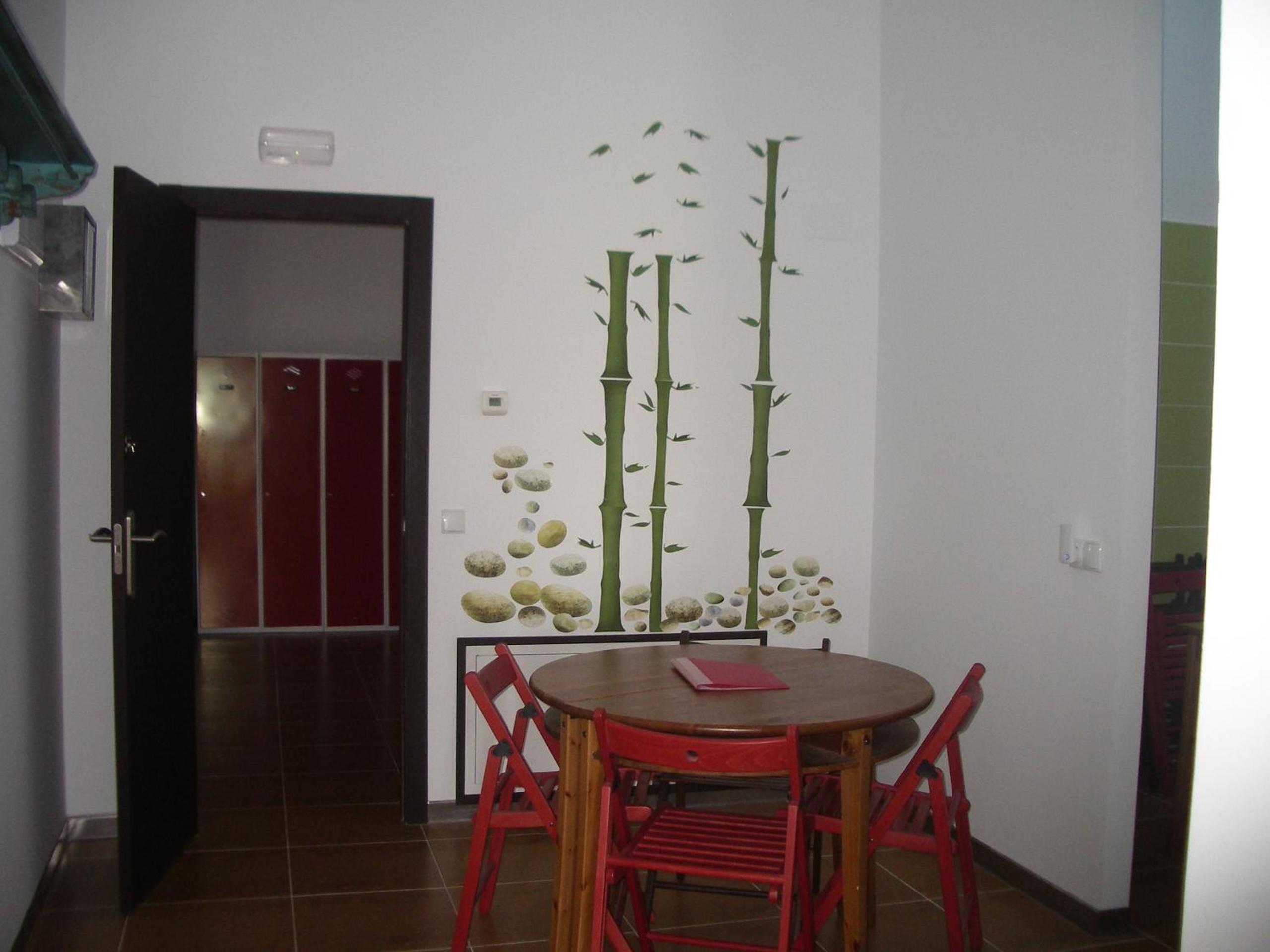 Hostel El Castillo by CABANA Rentals