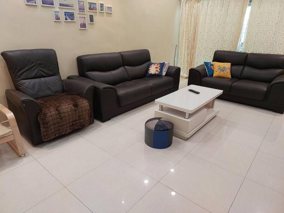 Home in Gelugor4R3B Dnaz Homestay@Sg. Dua photo 1