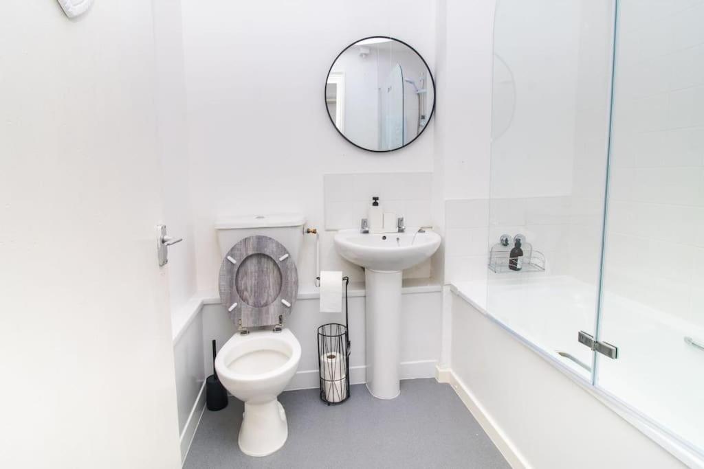 Shazeal Apartments
