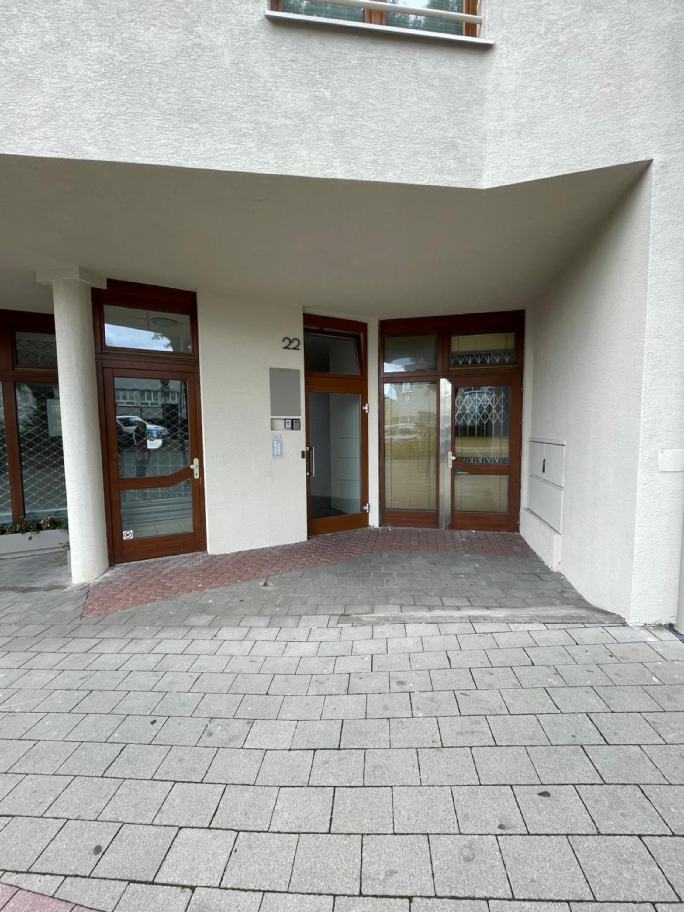 Castle View Apartment with free parking