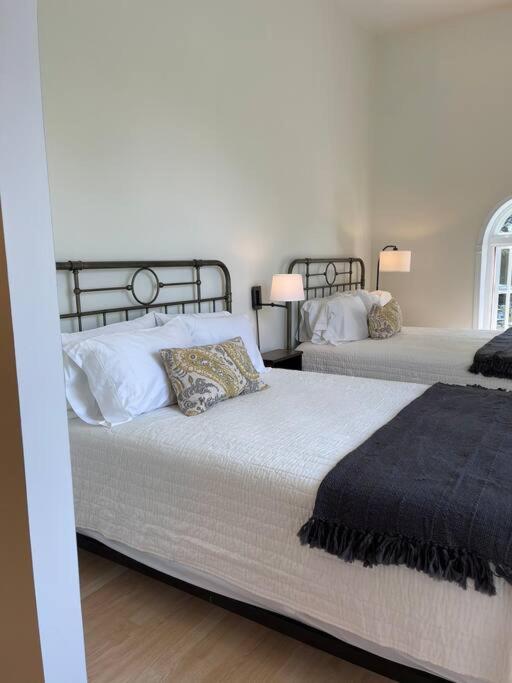 Elegant Italian Villa Smoky Mountain National Park view 3