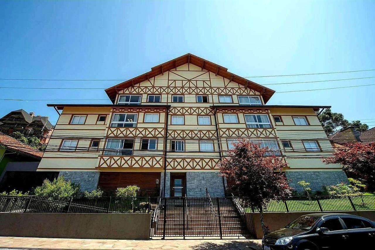 Brand new and modern apartment in the center of Gramado.