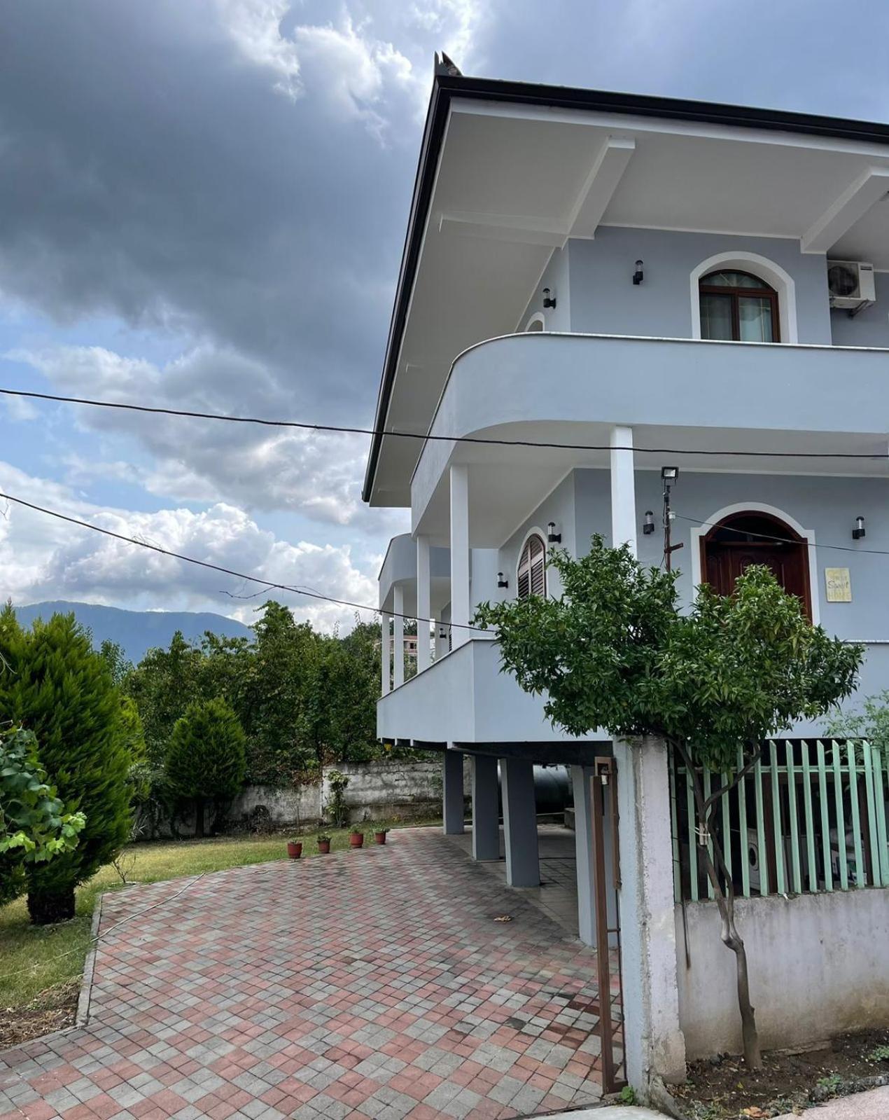 Emanuel's Villa