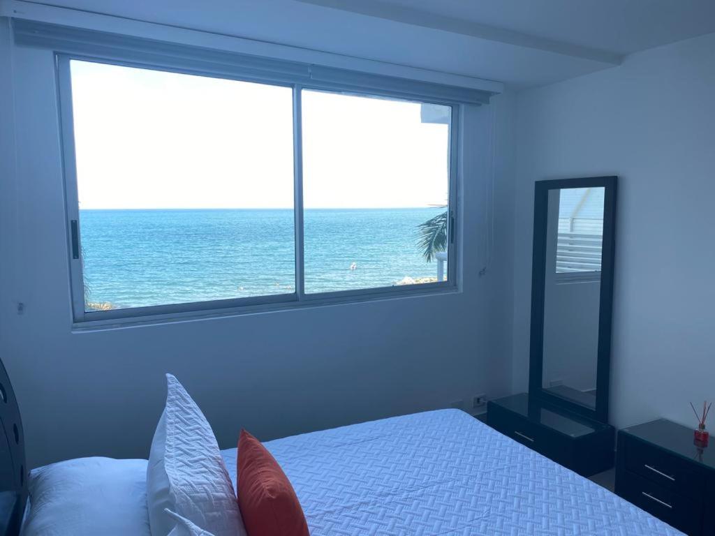 Hermoso apartamento vista al mar 404