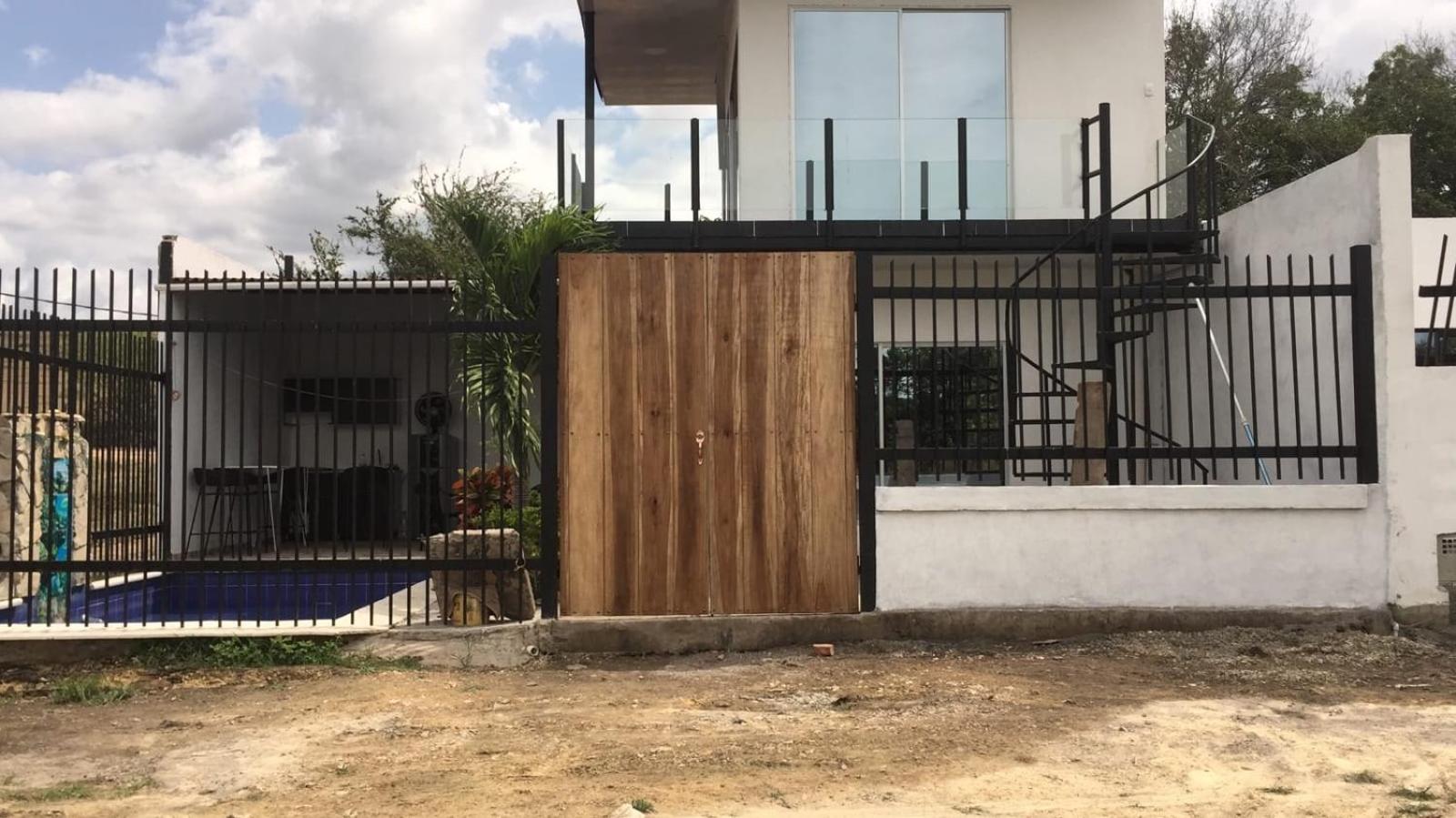 CASA CON PISCINA PRIVADA RICAURTE