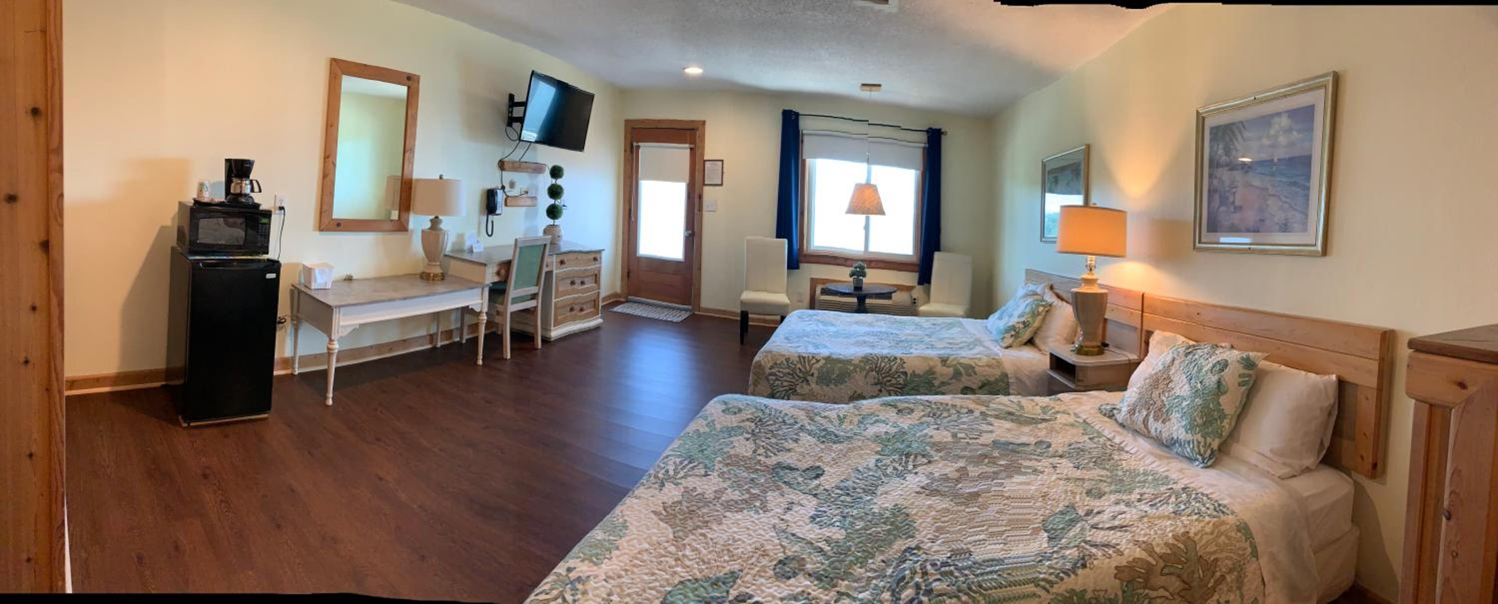 Cape Pines Motel
