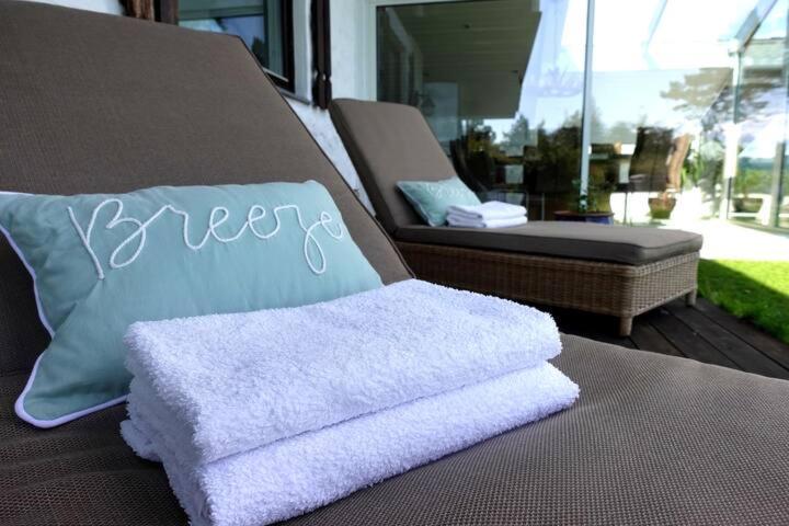 Villa Arboretet - Seaside villa with private pool & infrared sauna in the heart of Arboretet, Bergen view 3