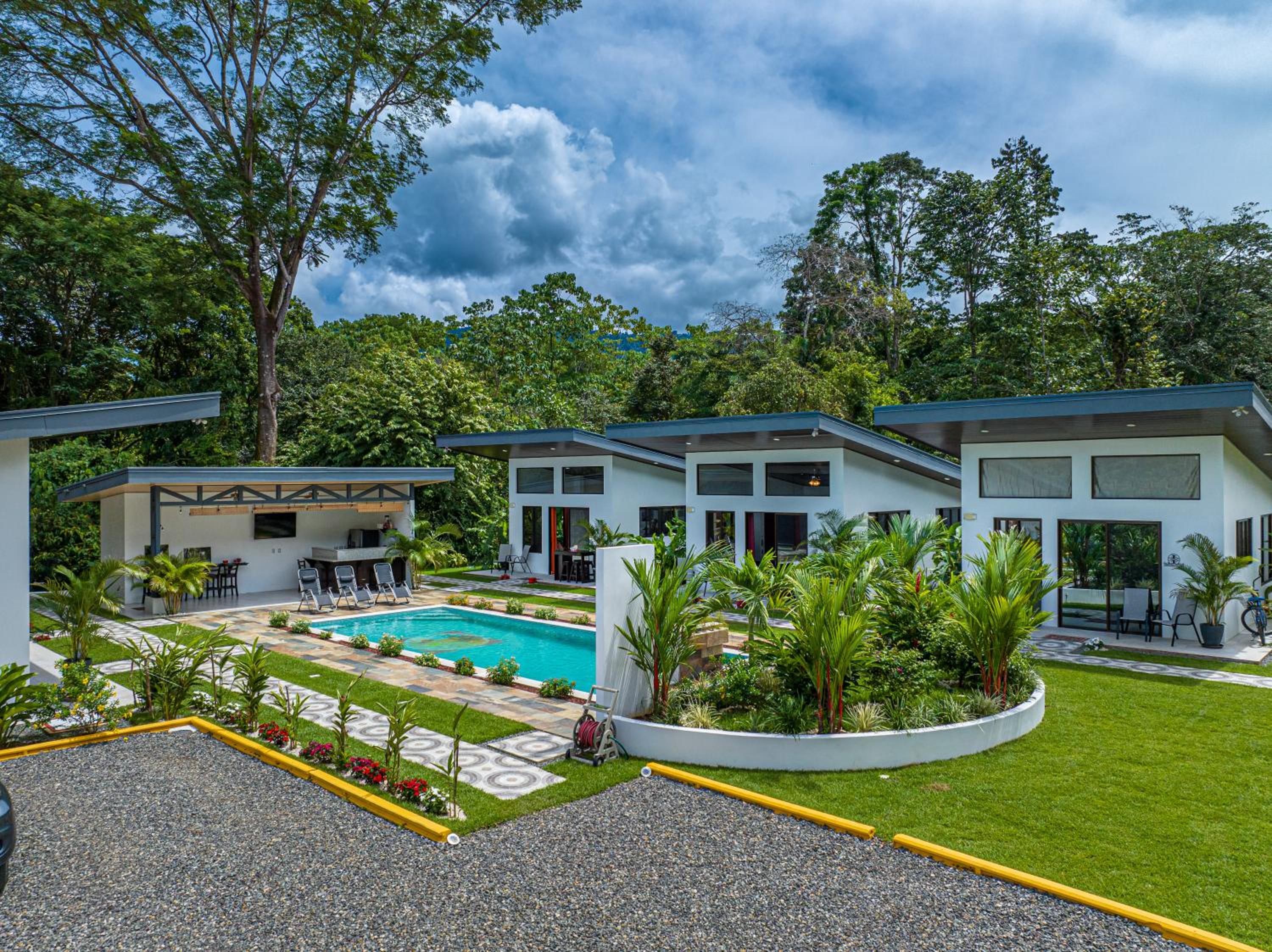 Shalom Chamo Villas