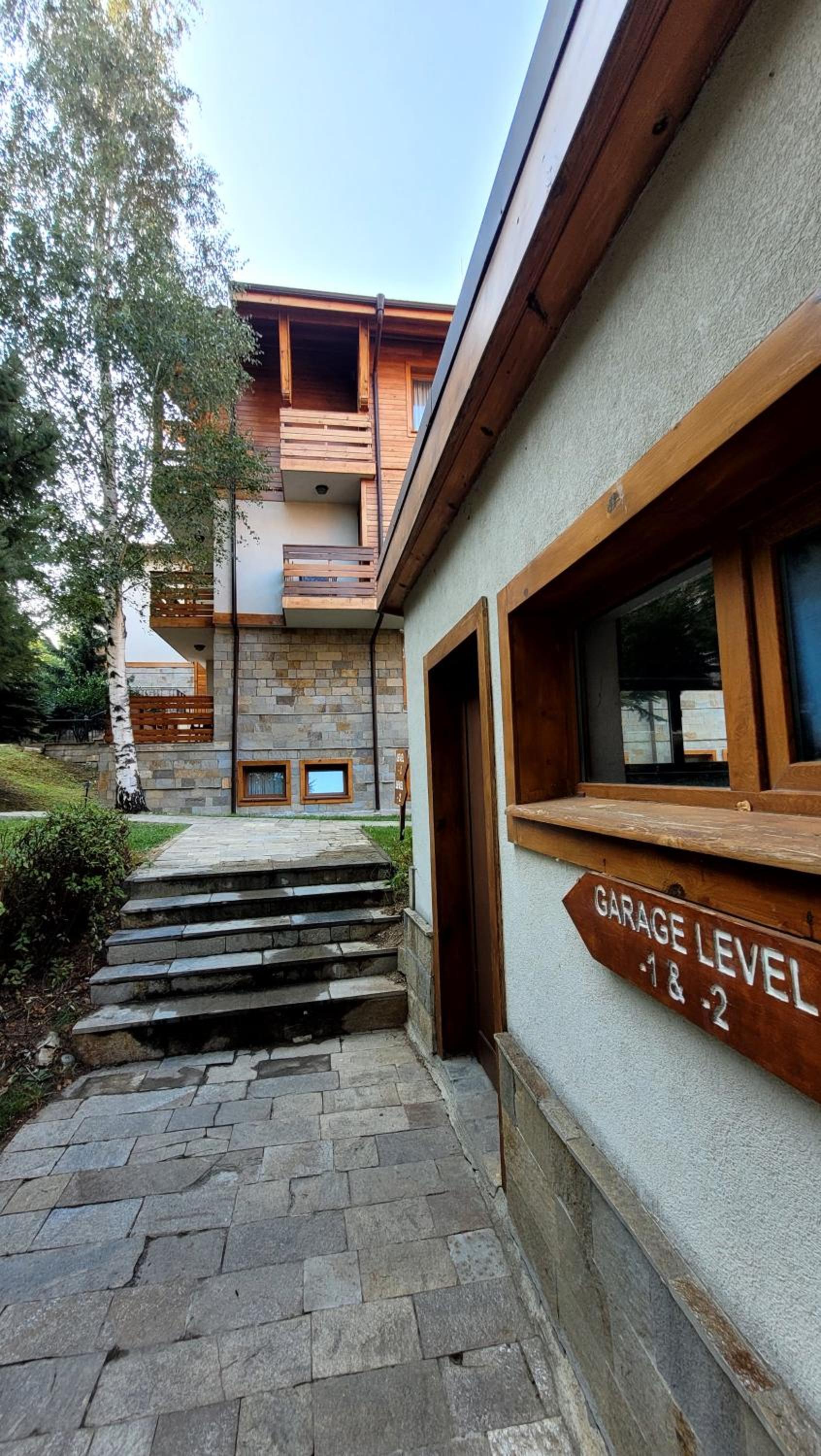 Cozy studio with balcony and incl SPA in 4-star hotel Saint Ivan Rilski , Bansko