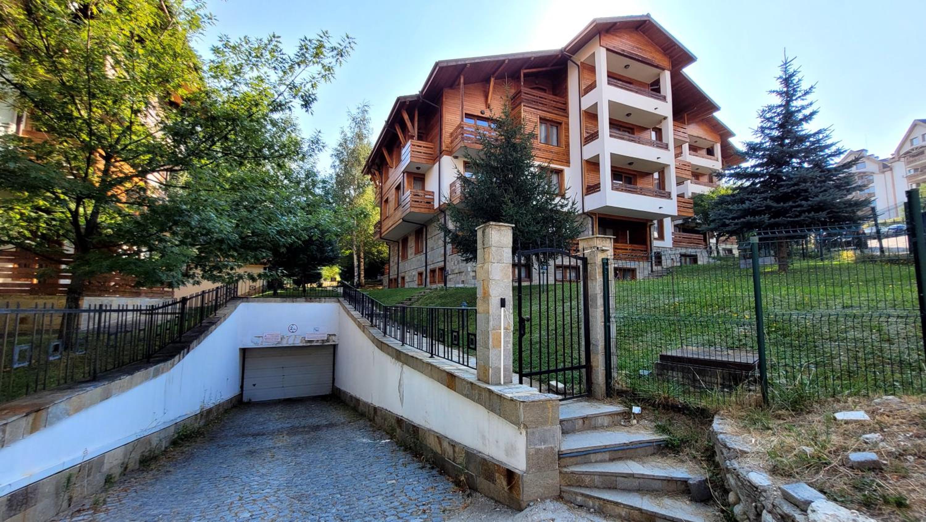 Cozy studio with balcony and incl SPA in 4-star hotel Saint Ivan Rilski , Bansko
