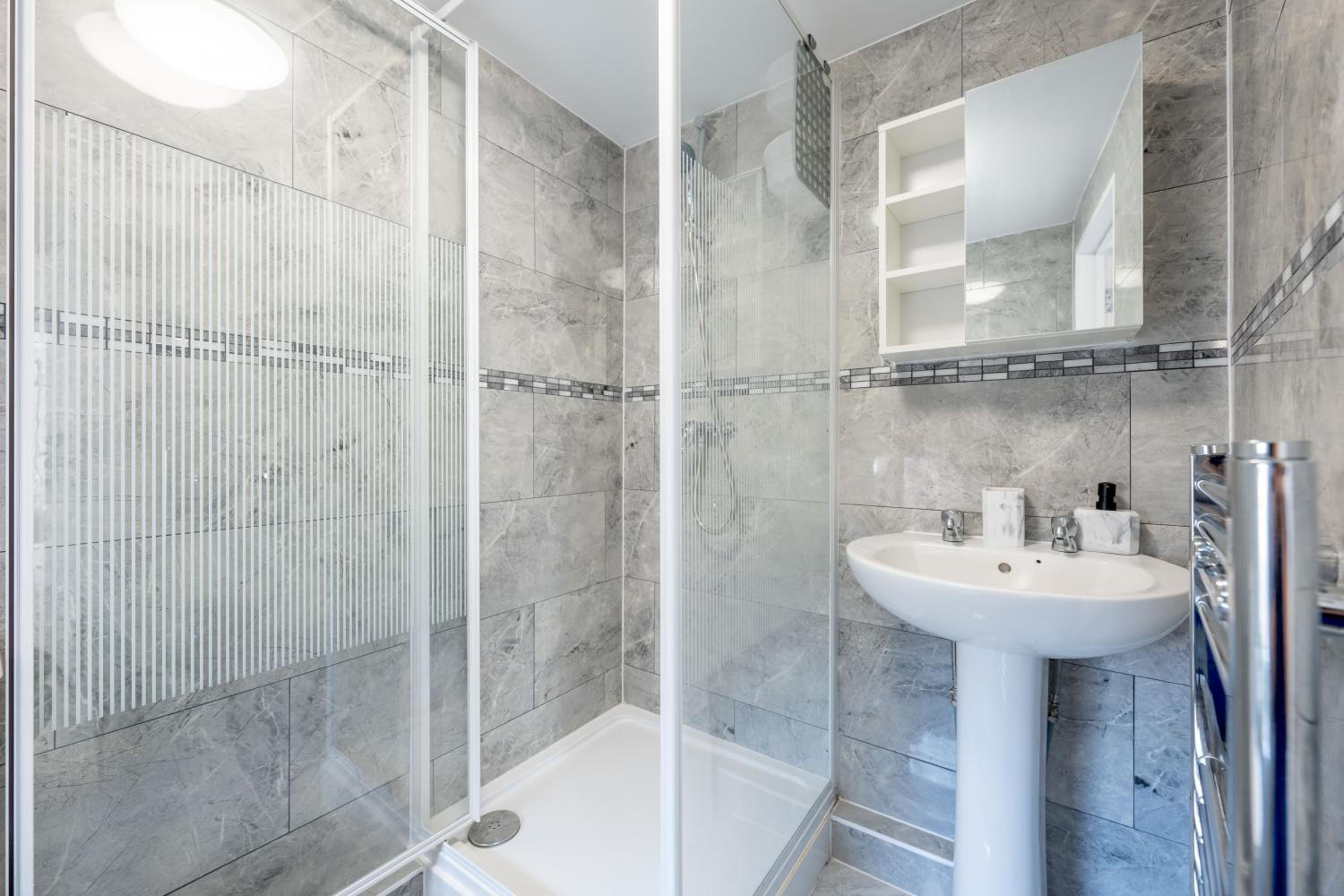 Kings Lynn Vacations - Modern Studio Apartment Kings Lynn - Property Image 14